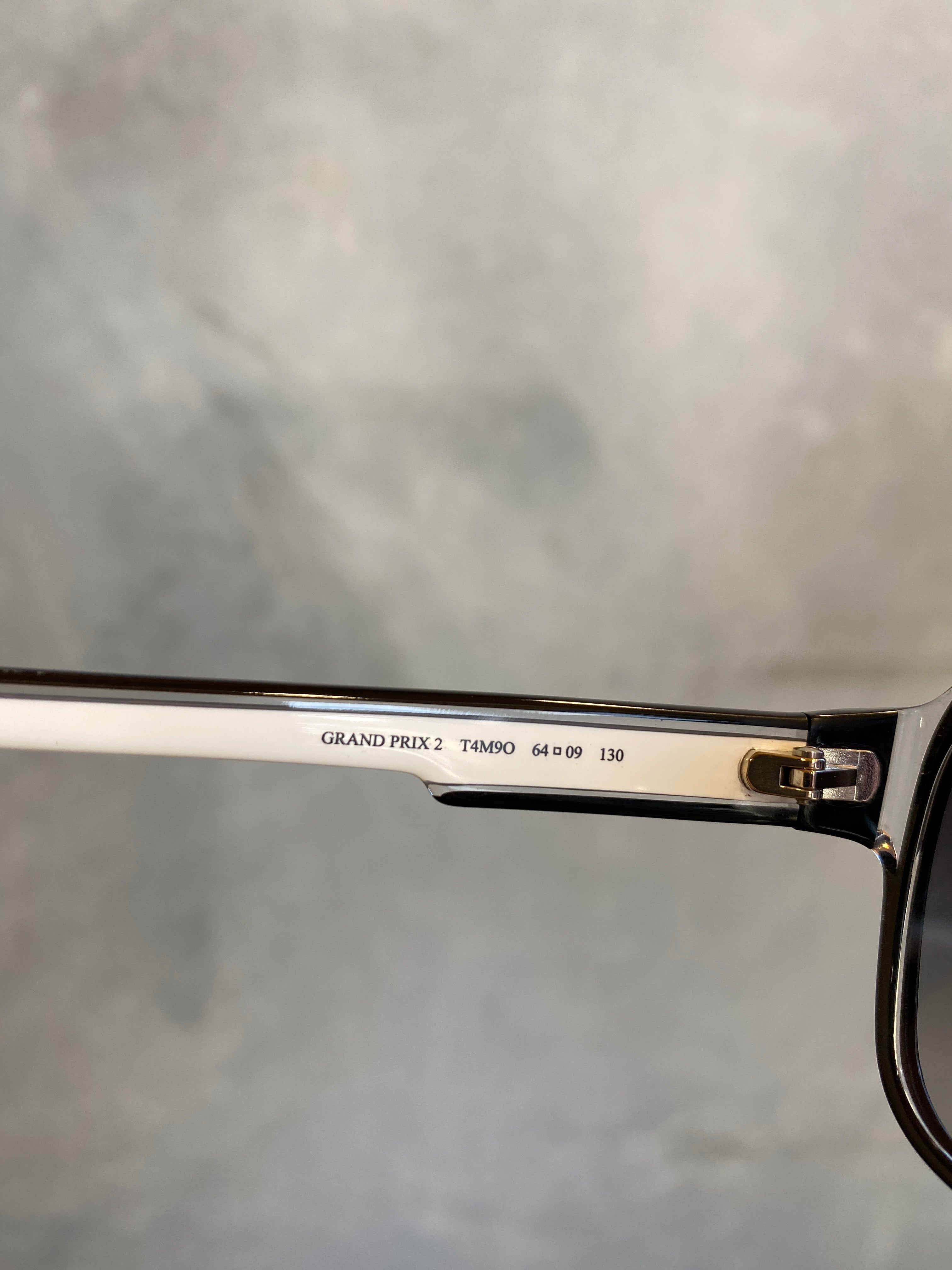 Carrera Grand Prix 2 Black Crystal Black Crystal White-UV400 non-polarised-827886851560-GRANDPR2T4M649O-Carrera-Sunnieside