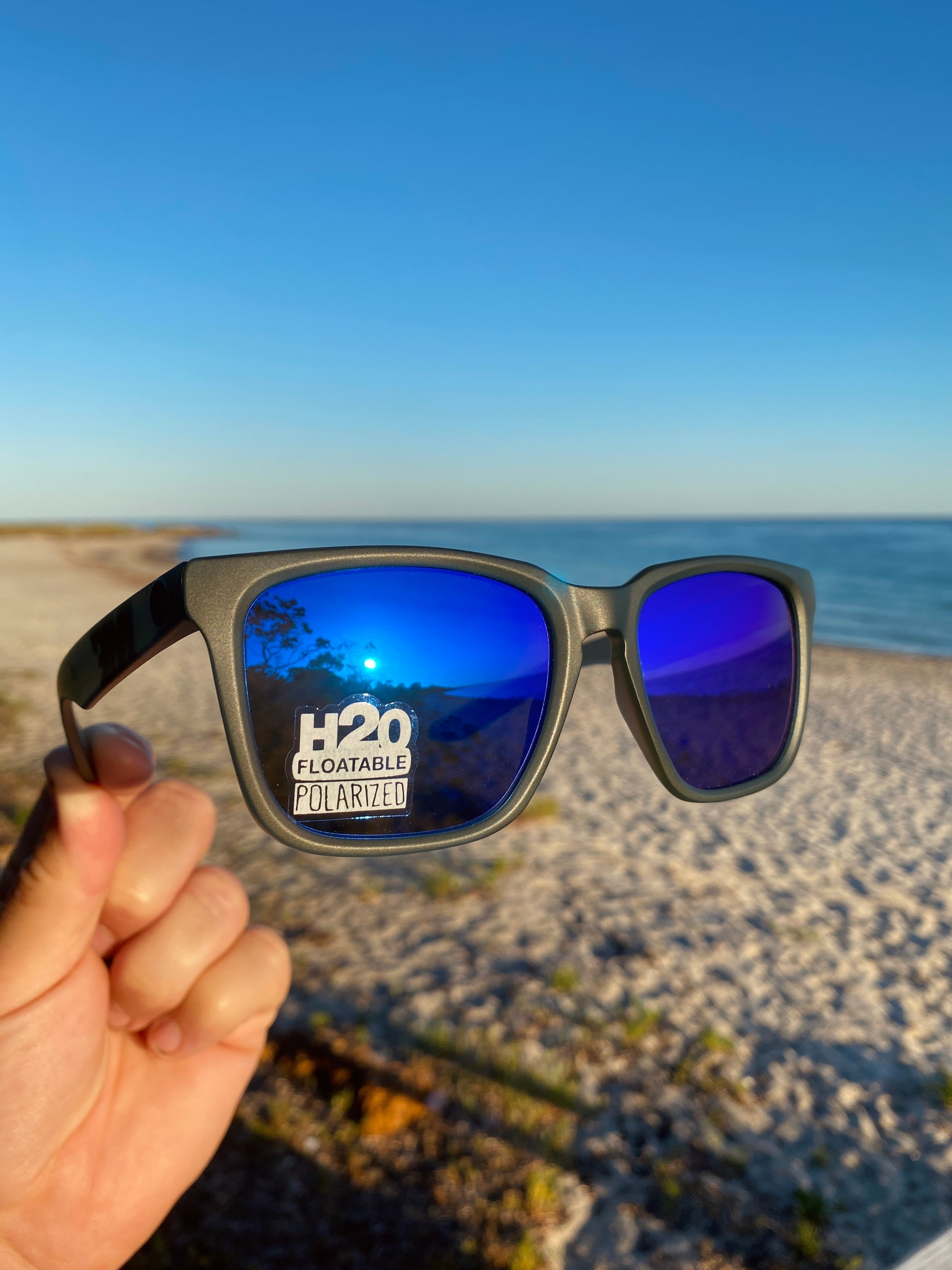 Dragon Baile Matte Crystal H2O/Ll Polarised Shadow Blue Ion Mick Fanning Signature-polarised-886895327909-35075-416-Dragon-Sunnieside