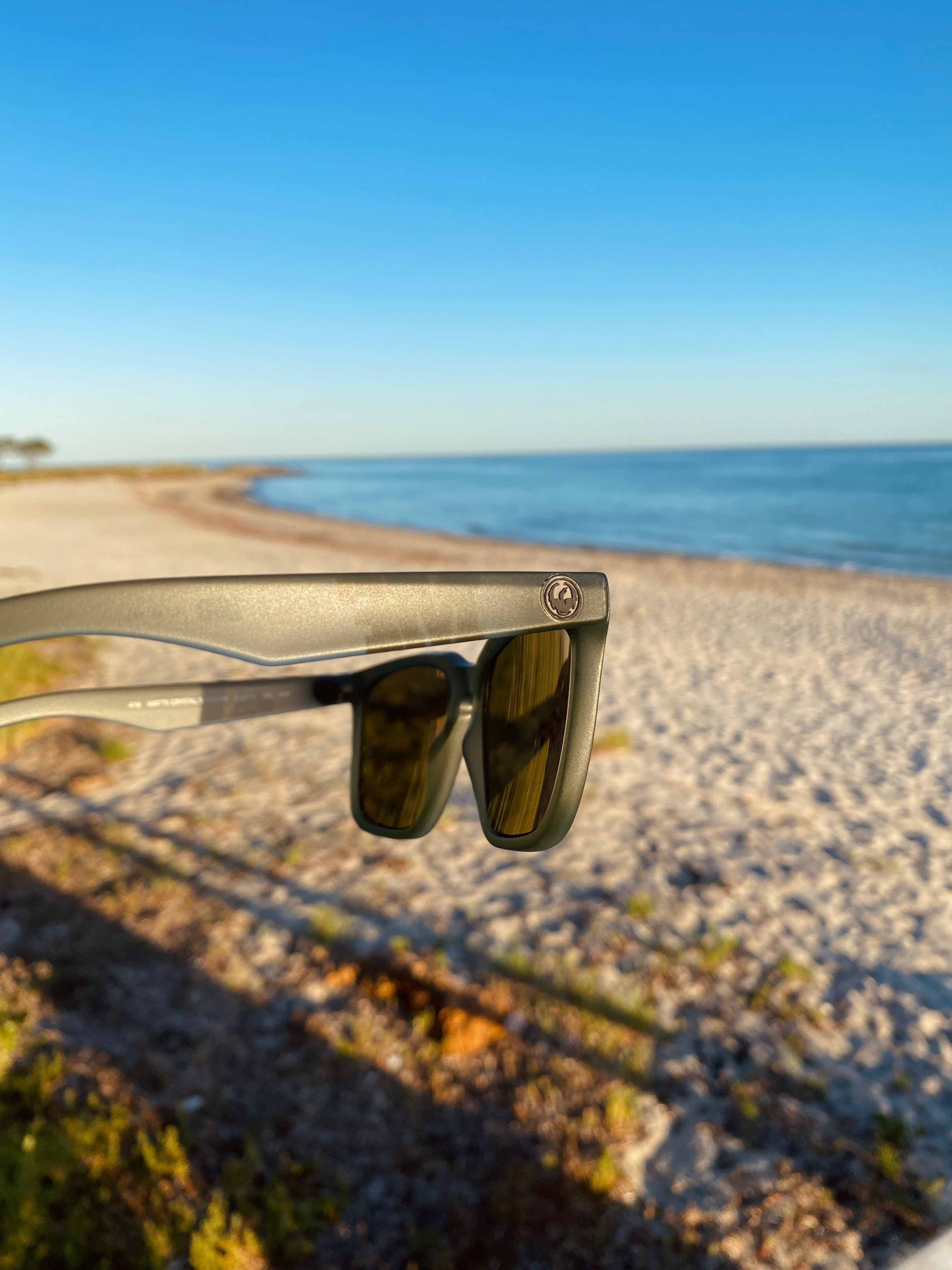Dragon Baile Matte Crystal H2O/Ll Polarised Shadow Blue Ion Mick Fanning Signature-polarised-886895327909-35075-416-Dragon-Sunnieside