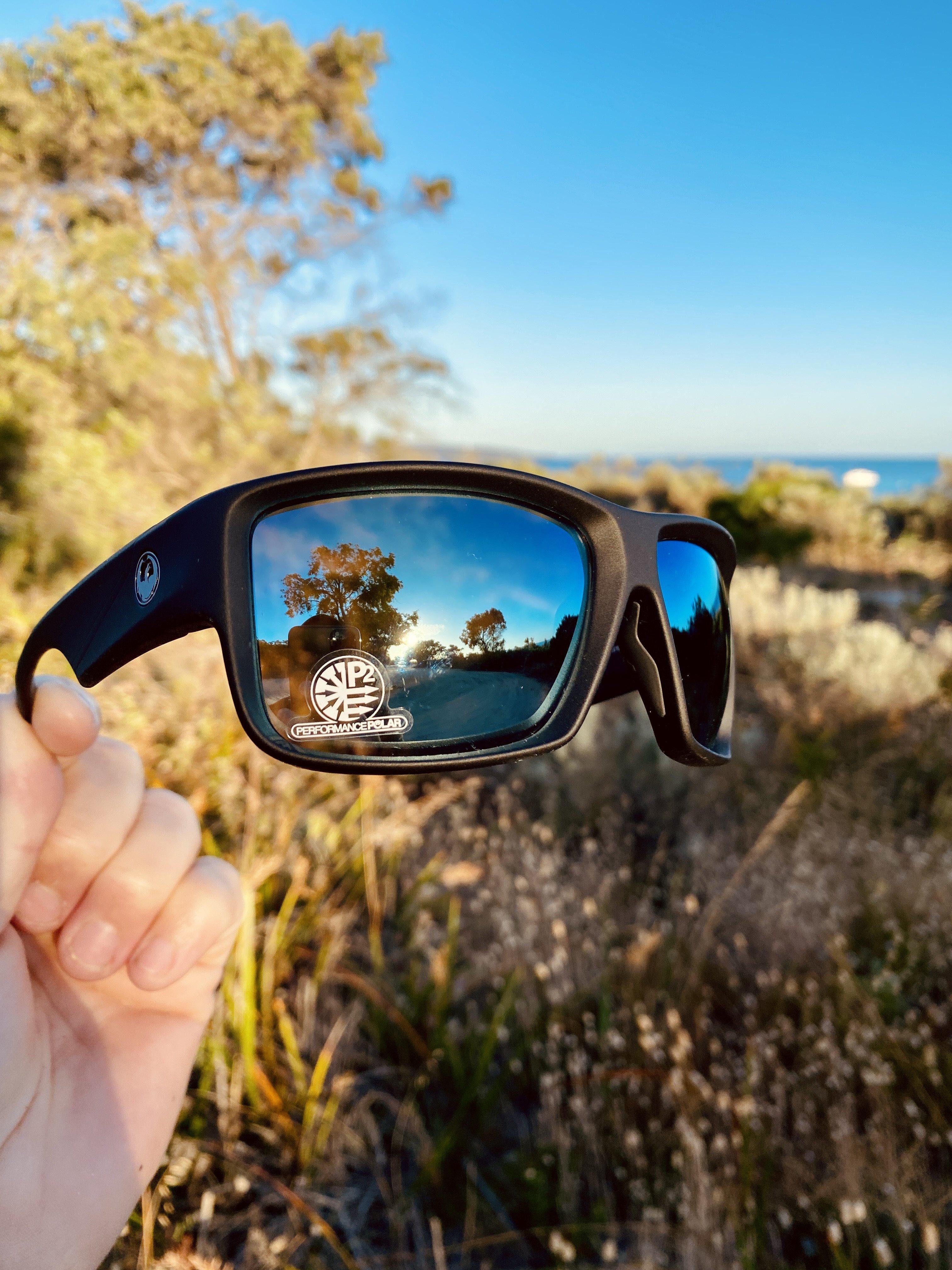 Dragon Deadlock H20 Matte Black/Super Blue P2 Polarised-polarised-886895382465-38642-005-Dragon-Sunnieside