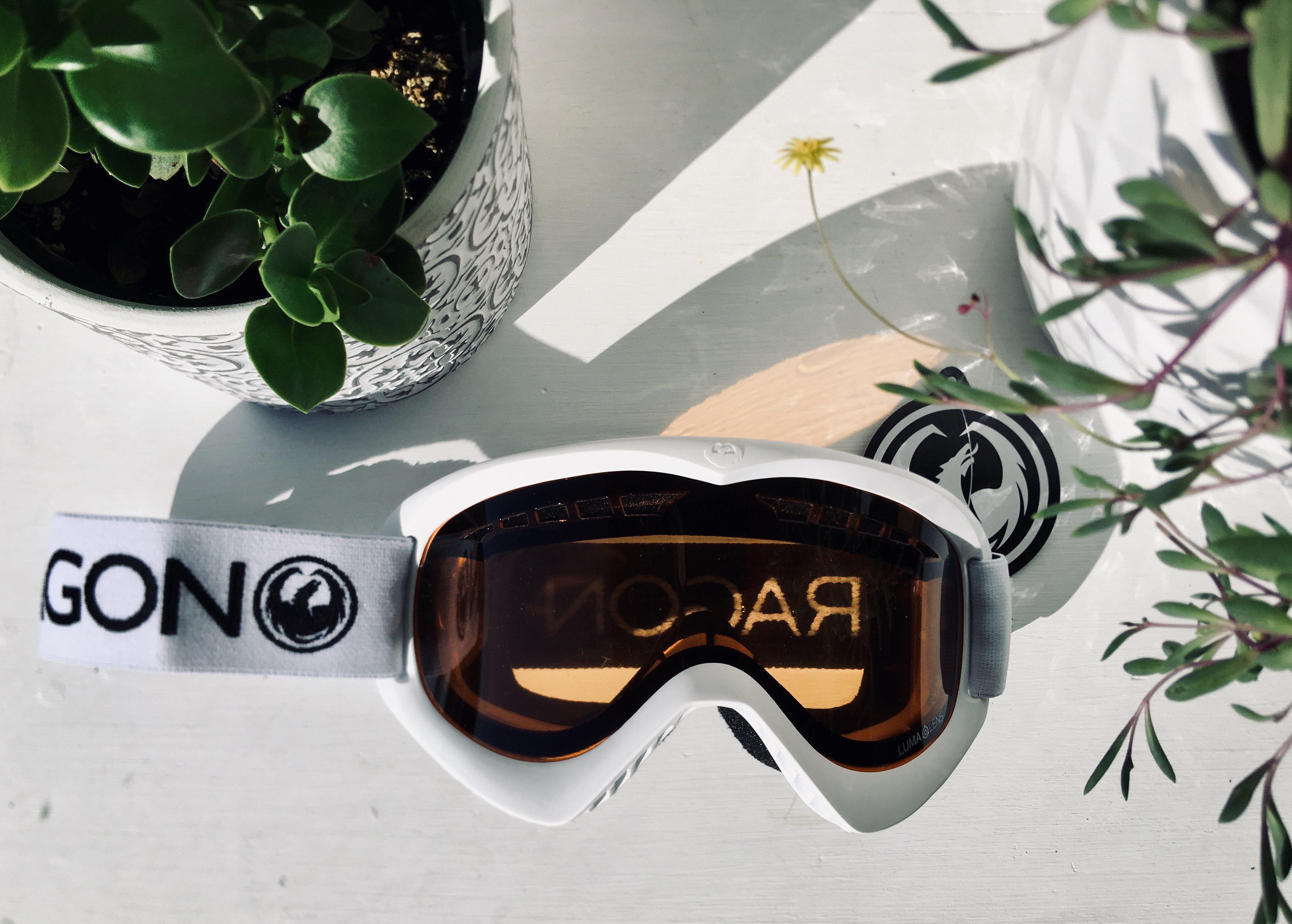 Dragon Dx White / Ll Amber-UV400 non-polarised-886895306164-257885732198-Dragon Snow-Sunnieside