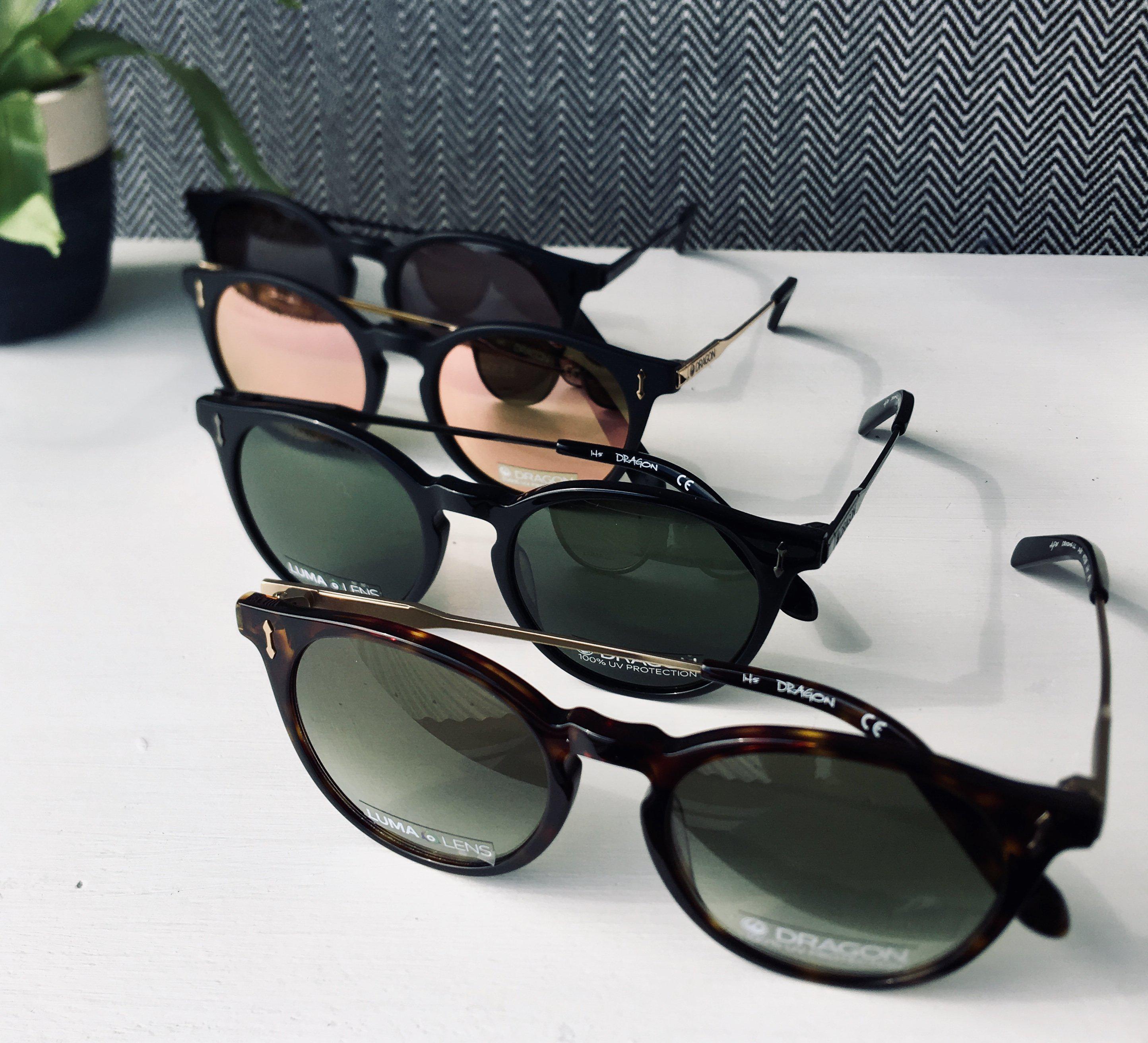 Dragon Hype Gloss Black/Ll Smoke Polarised-polarised-886895483346-45291-001-Dragon Alliance-Sunnieside