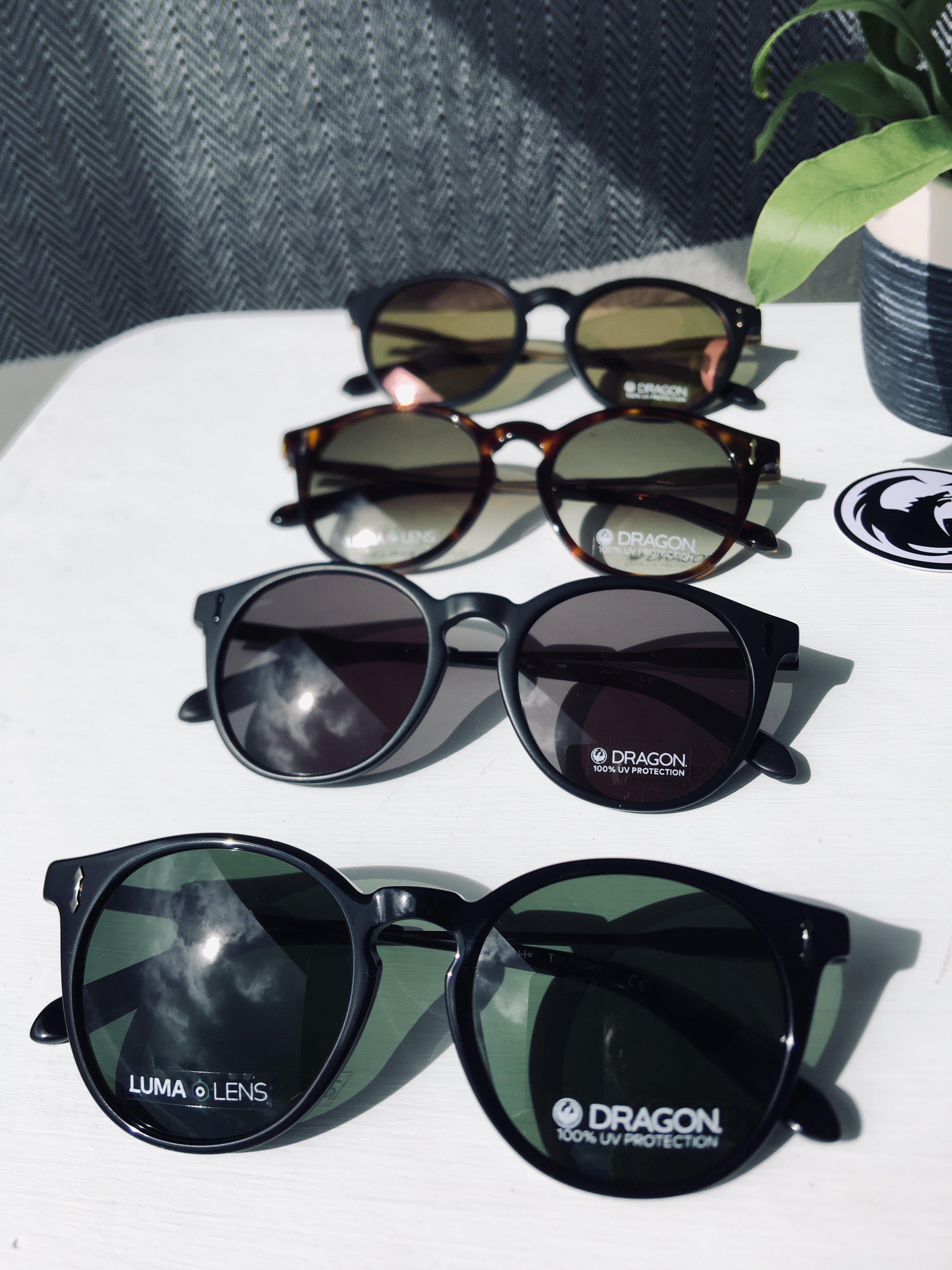 Dragon Hype Gloss Black/Ll Smoke Polarised-polarised-886895483346-45291-001-Dragon Alliance-Sunnieside