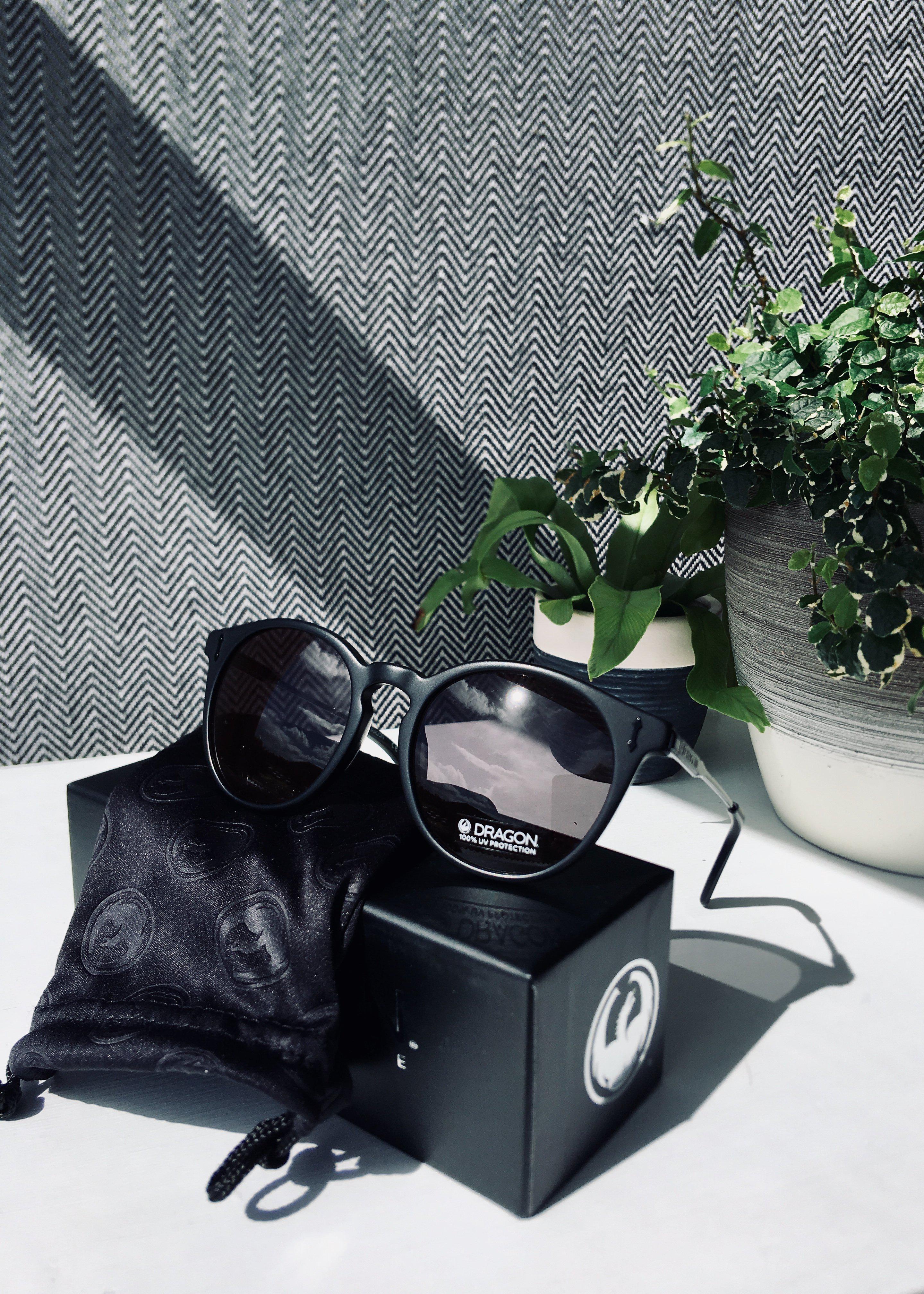 Dragon Hype Matte Black/Ll Smoke-UV400 non-polarised-886895422369-41910-002-Dragon Alliance-Sunnieside