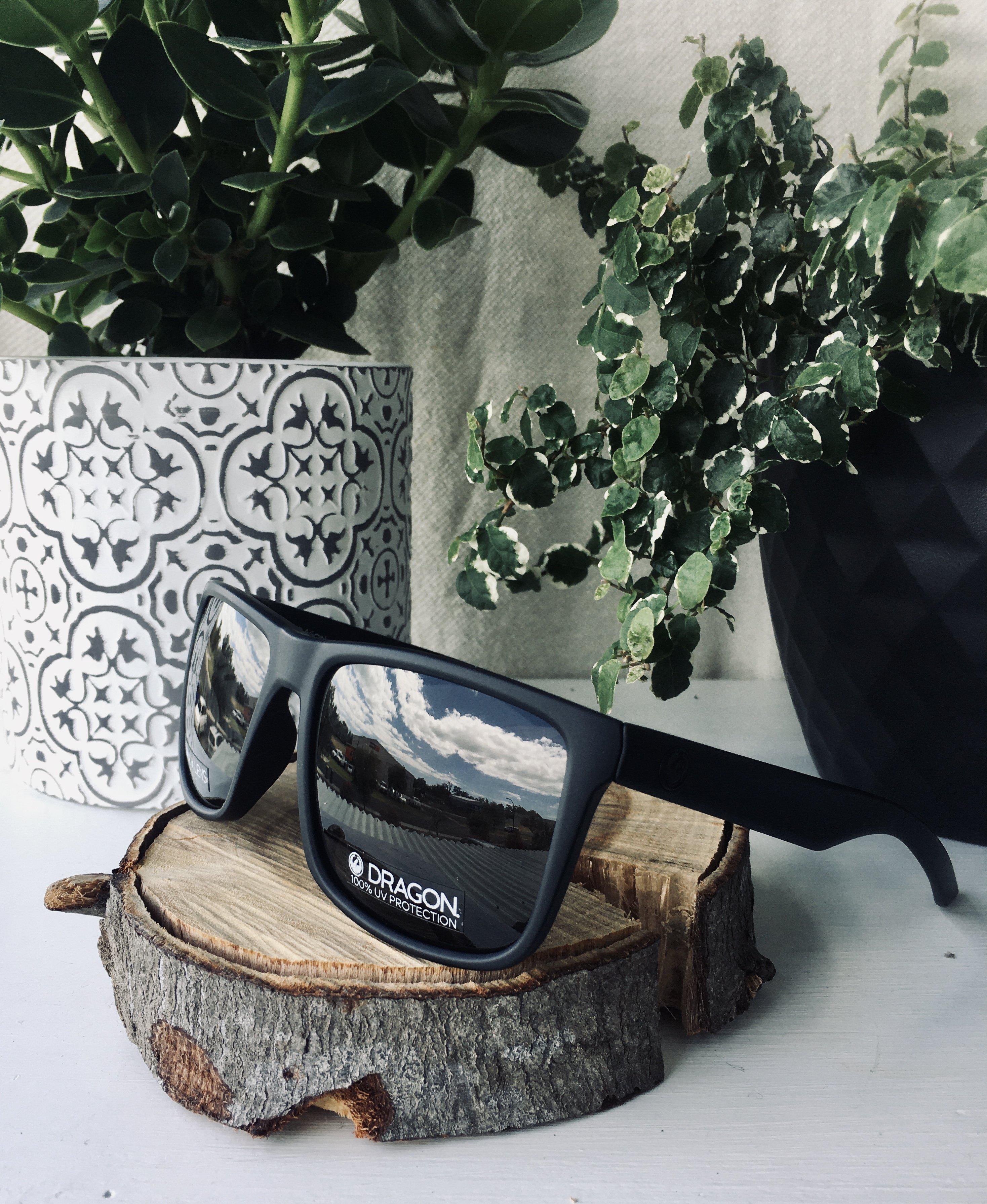 Dragon Meridien Matte Black/Ll Smoke-UV400 non-polarised-886895421997-42002-002-Dragon Alliance-Sunnieside