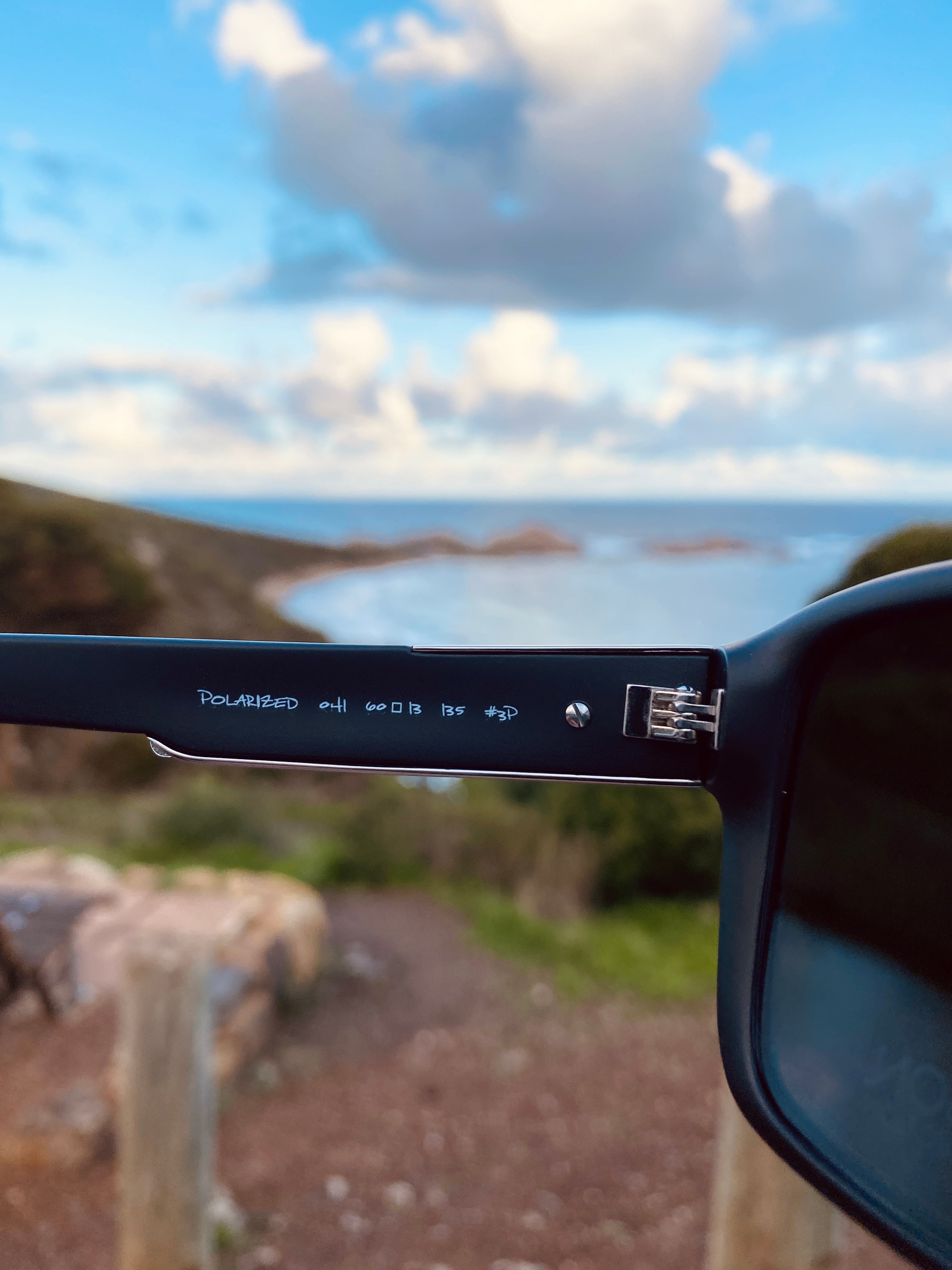 Dragon Remix Matte Black/Ll Smoke P2 Polarised-polarised-886895436373-42178-041-Dragon Alliance-Sunnieside