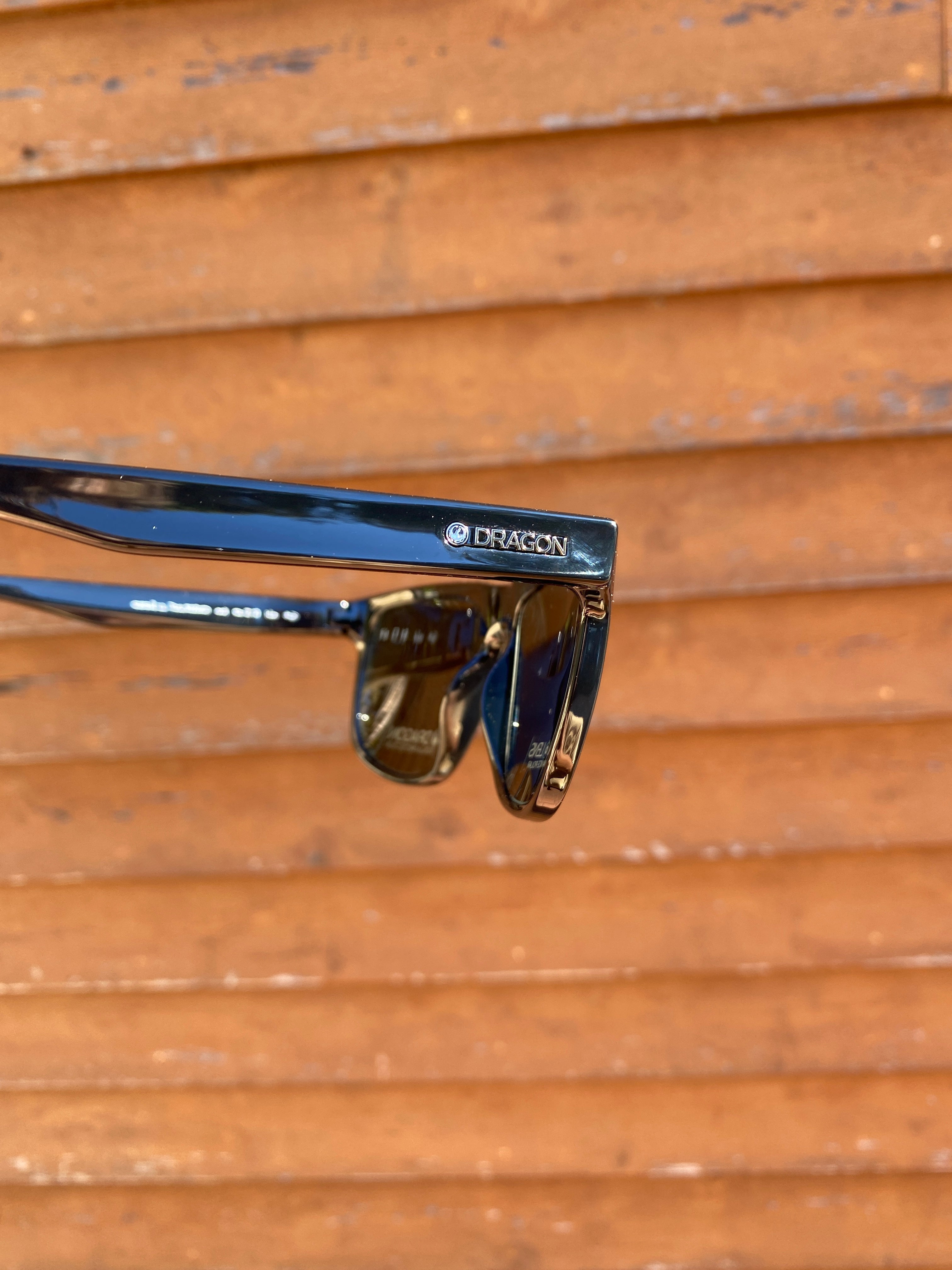 Dragon Sesh Black Polarised-polarised-886895422529-41239.001-Dragon-Sunnieside