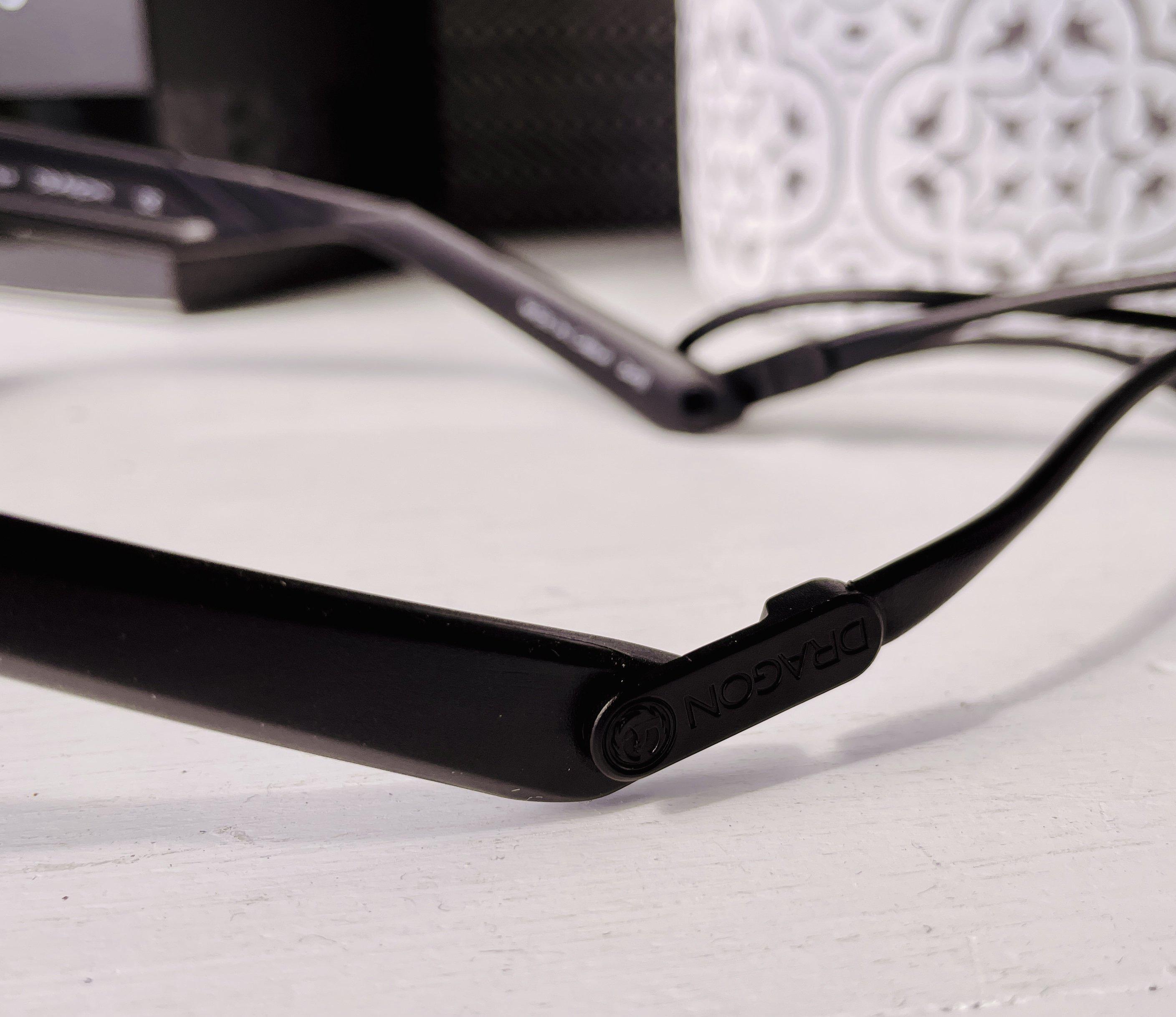 Dragon Shore X H2O Matte Black/Ll Red Ion Polarised-polarised-886895479752-45065-043-Dragon Alliance-Sunnieside