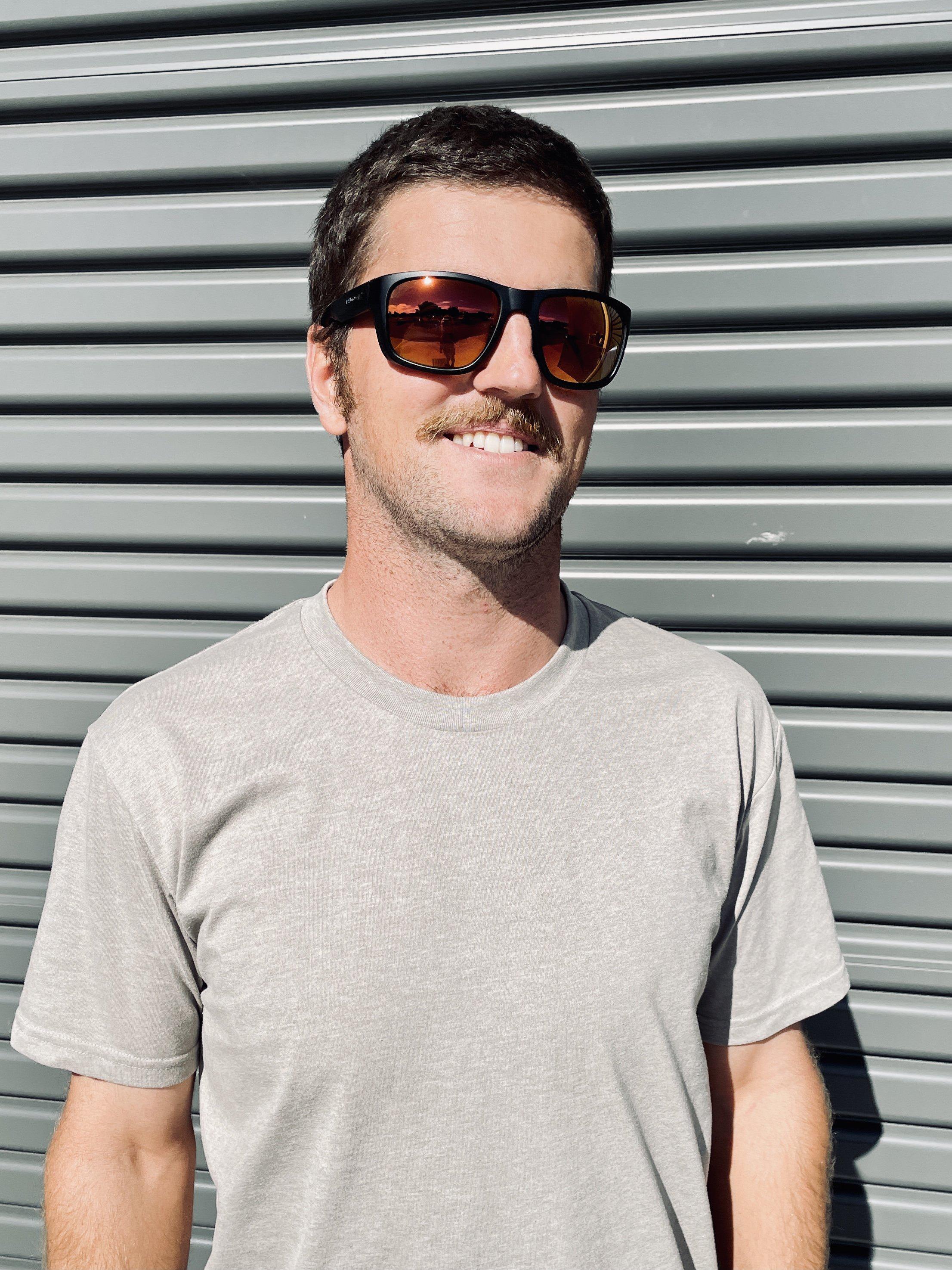 Dragon Shore X H2O Matte Black/Ll Red Ion Polarised-polarised-886895479752-45065-043-Dragon Alliance-Sunnieside