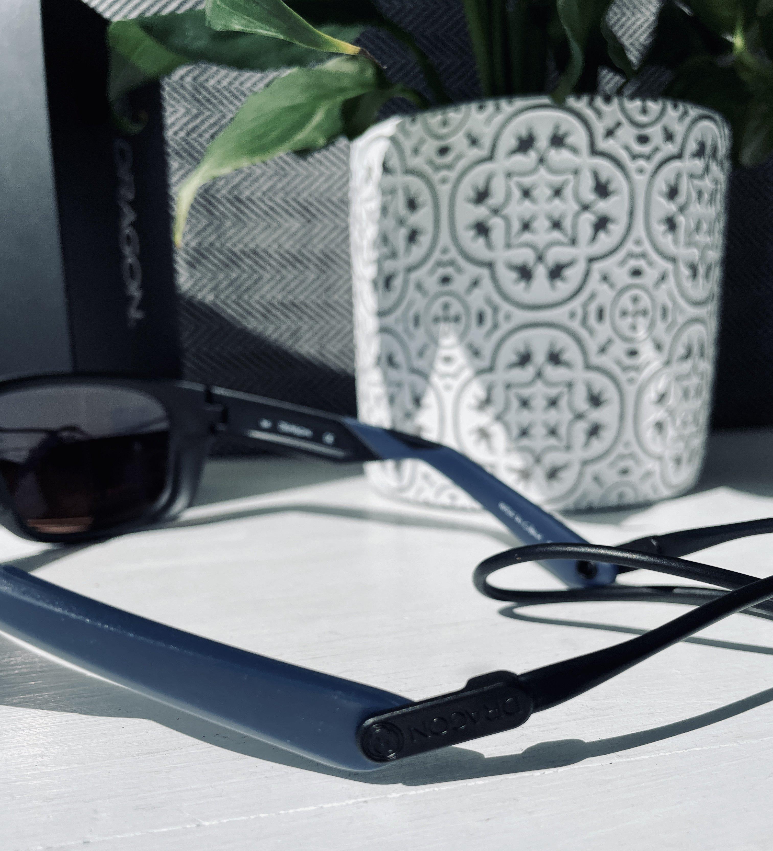 Dragon Shore X H2O Matte Black/Ll Super Blue Ion Polarised-polarised-886895479738-45065-005-Dragon Alliance-Sunnieside