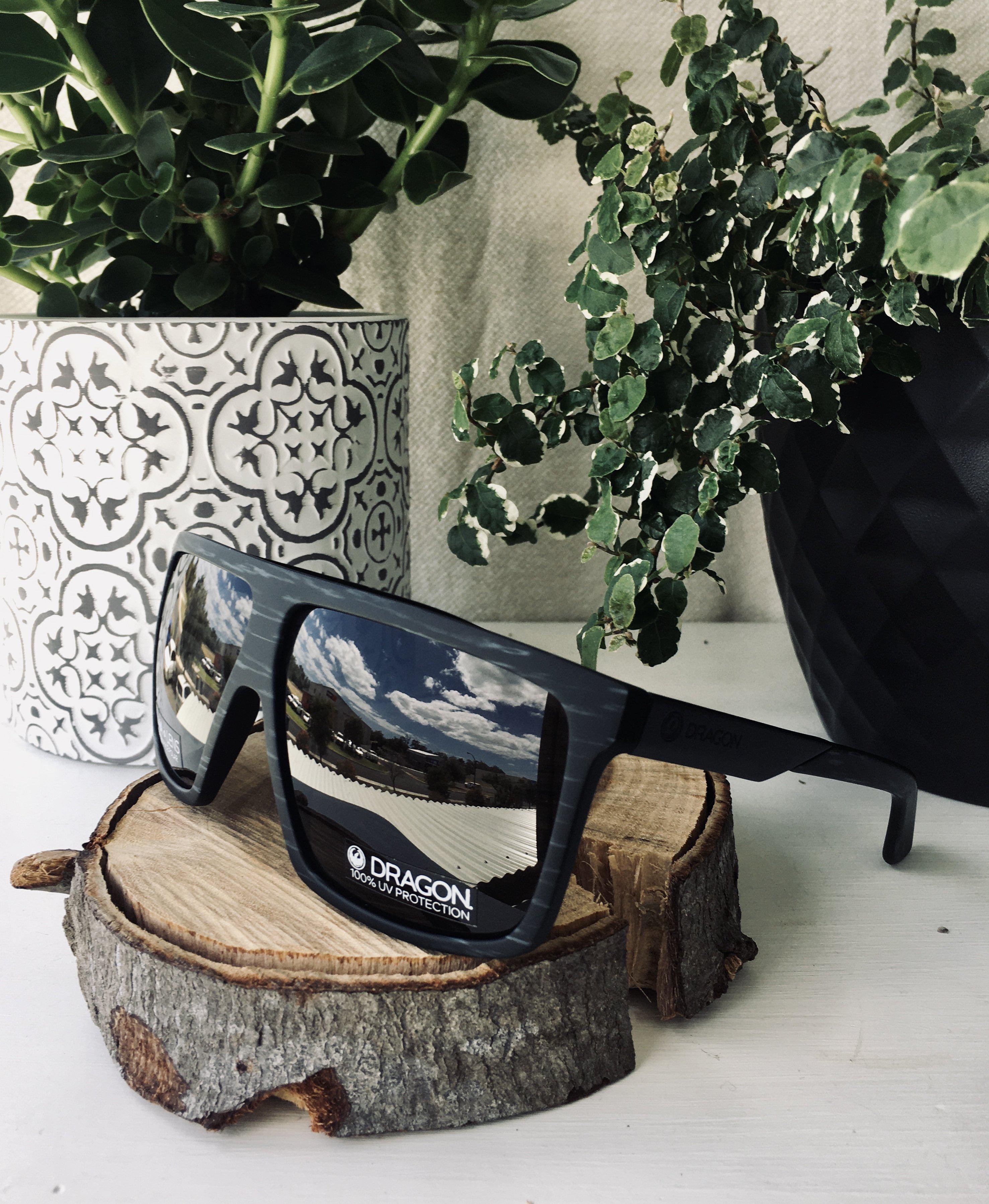 Dragon Ultra Driftwood/Ll Smoke Polarised-polarised-886895479721-45024-019-Dragon Alliance-Sunnieside