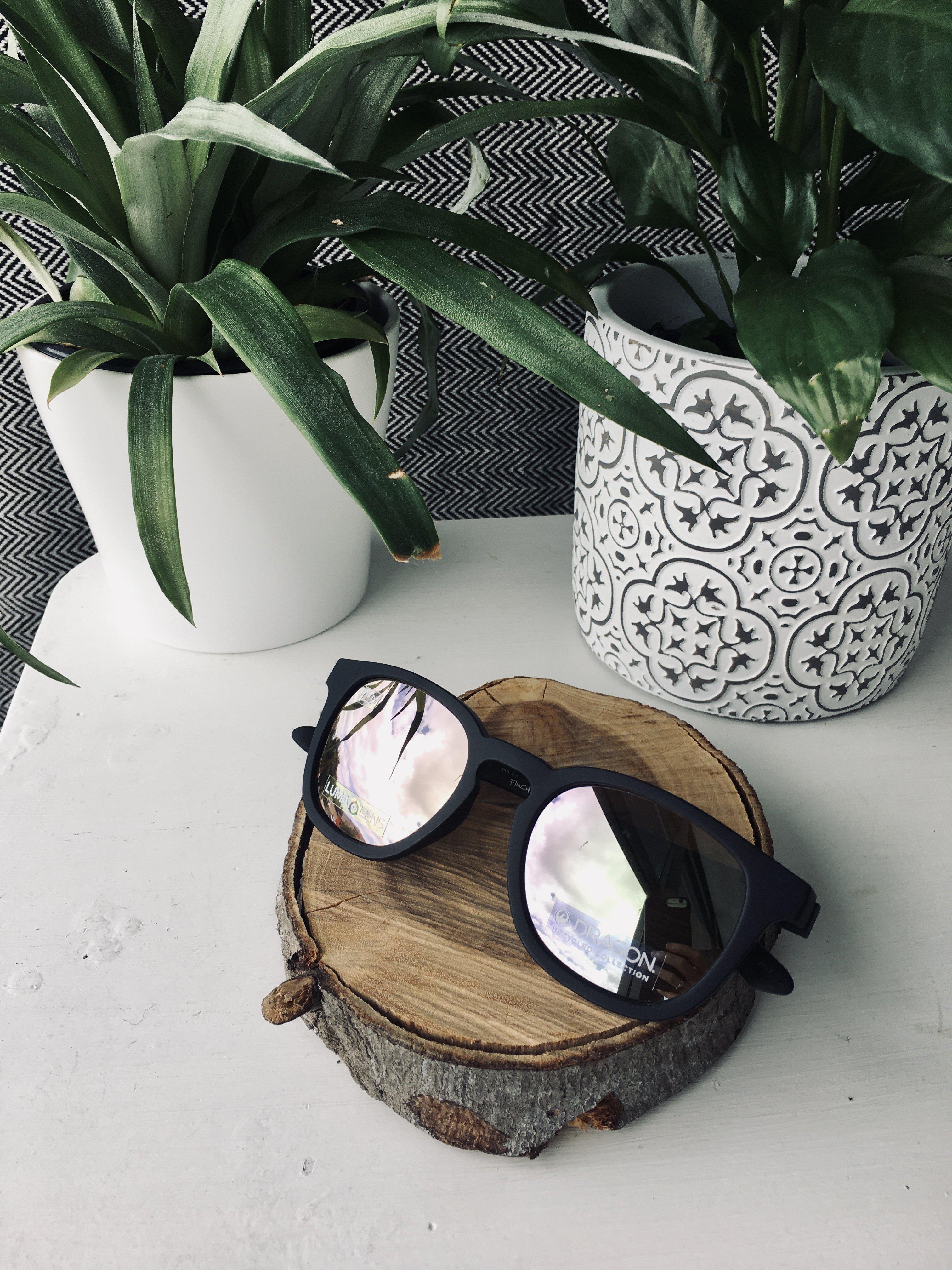 Dragon Upcycled Finch Matte Black/Ll Rose Gold Ion-UV400 non-polarised-46683-008-Dragon Alliance-Sunnieside