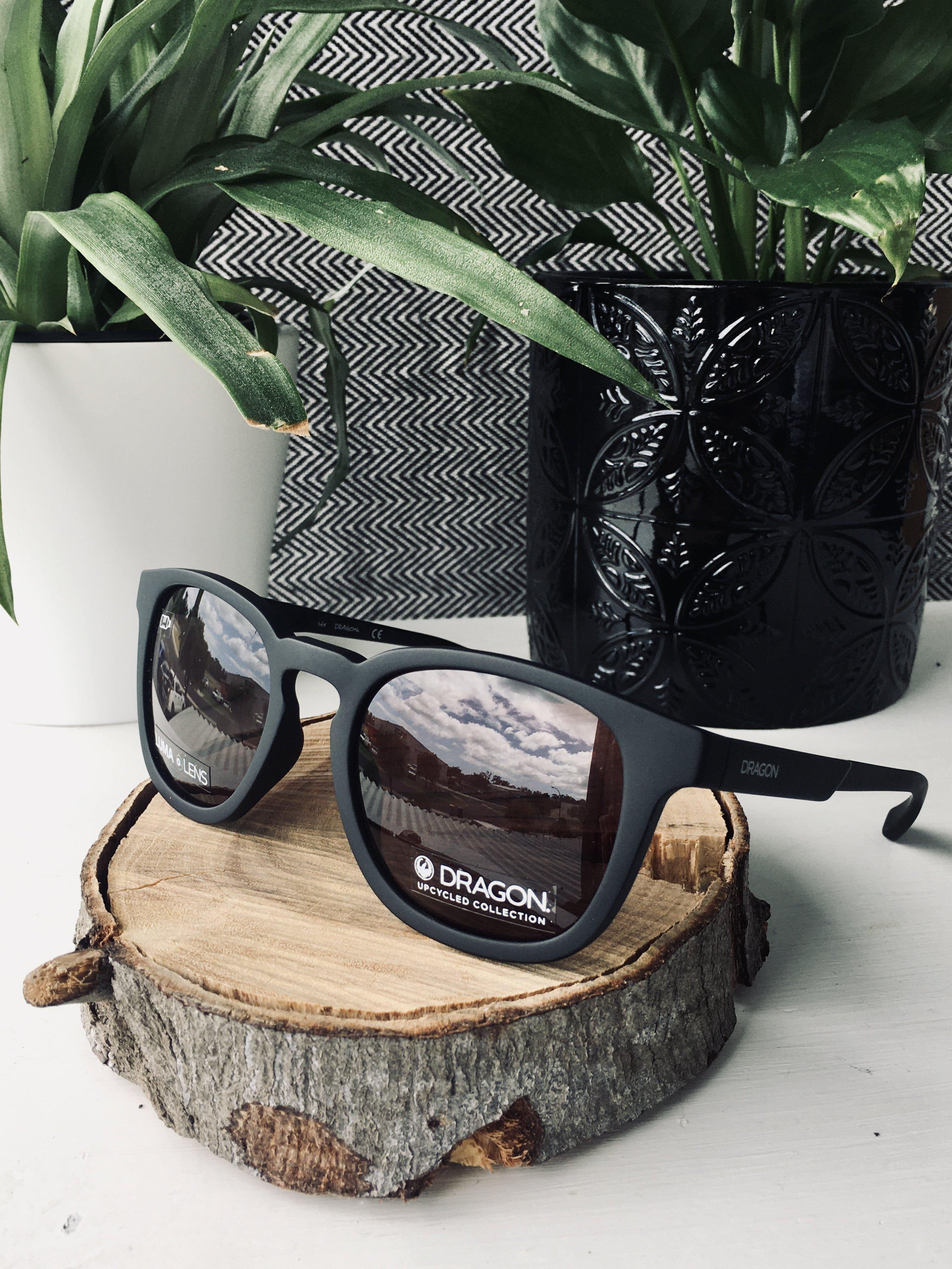 Dragon Upcycled Finch Matte Black/Ll Smoke-UV400 non-polarised-46677-002-Dragon Alliance-Sunnieside
