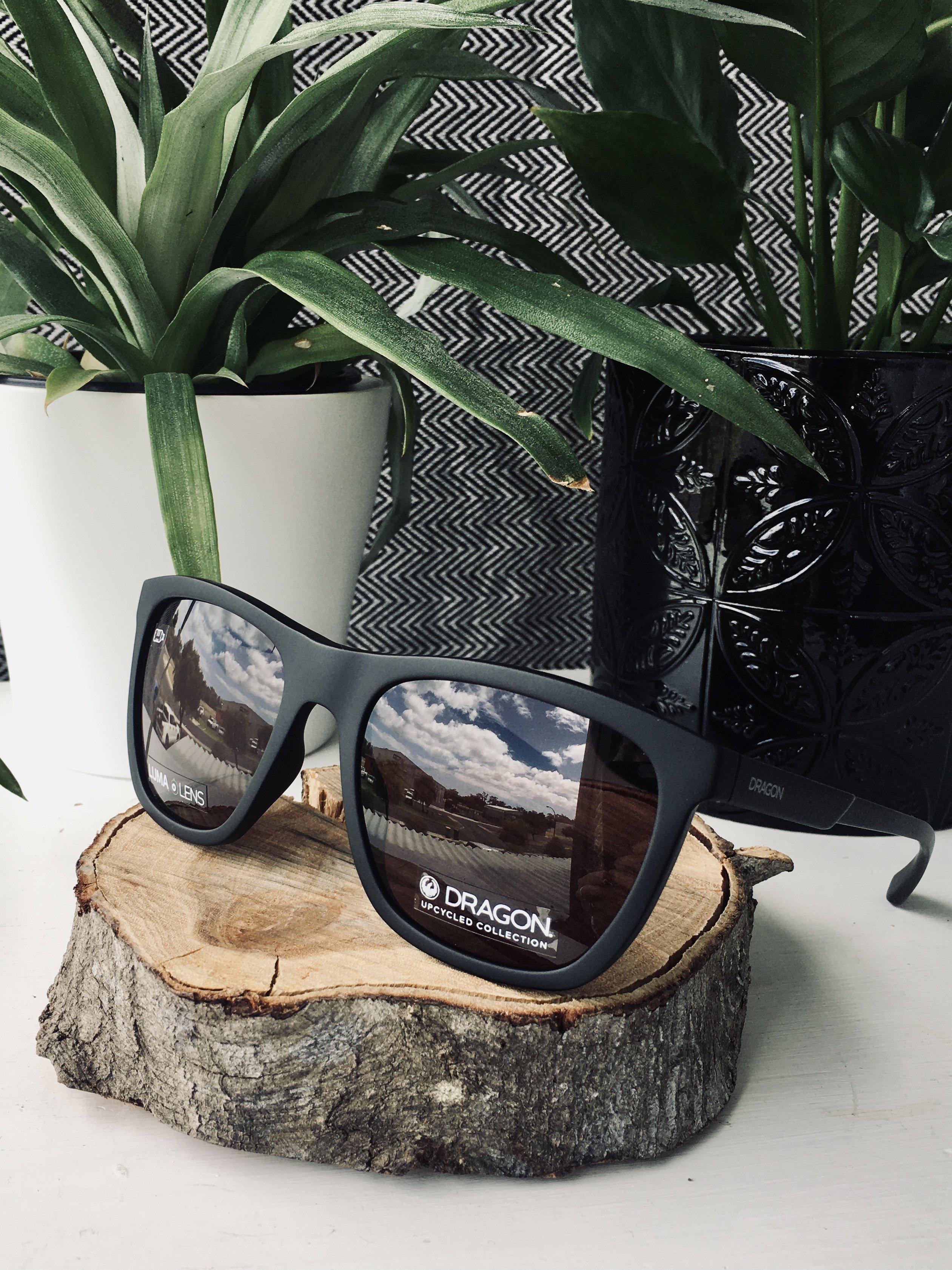 Dragon Upcycled Wilder Matte Black/Ll Smoke-UV400 non-polarised-46686-002-Dragon Alliance-Sunnieside