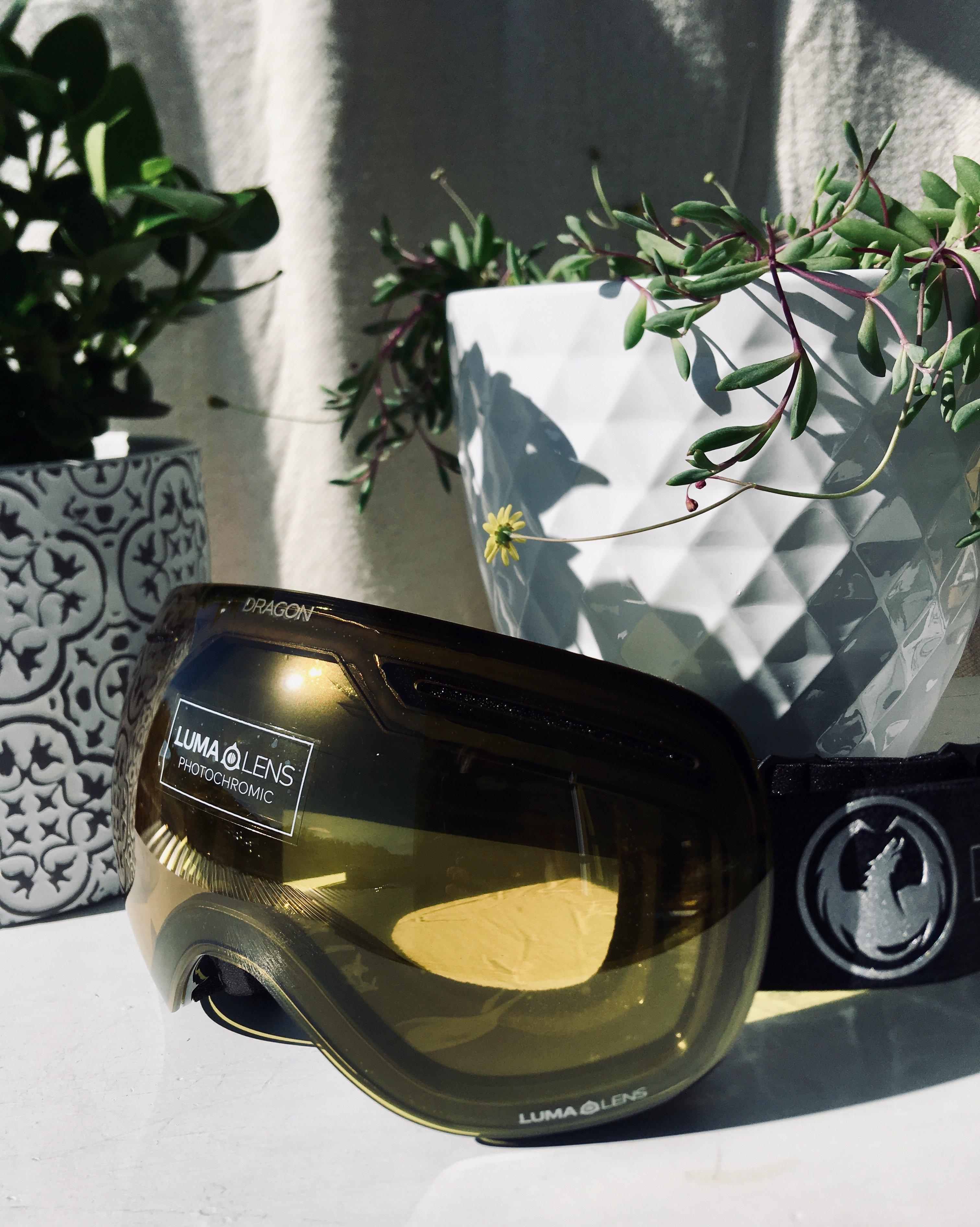 Dragon X1 Echo / Photochromic Yellow-UV400 non-polarised-886895355117-379117528338-Dragon Snow-Sunnieside