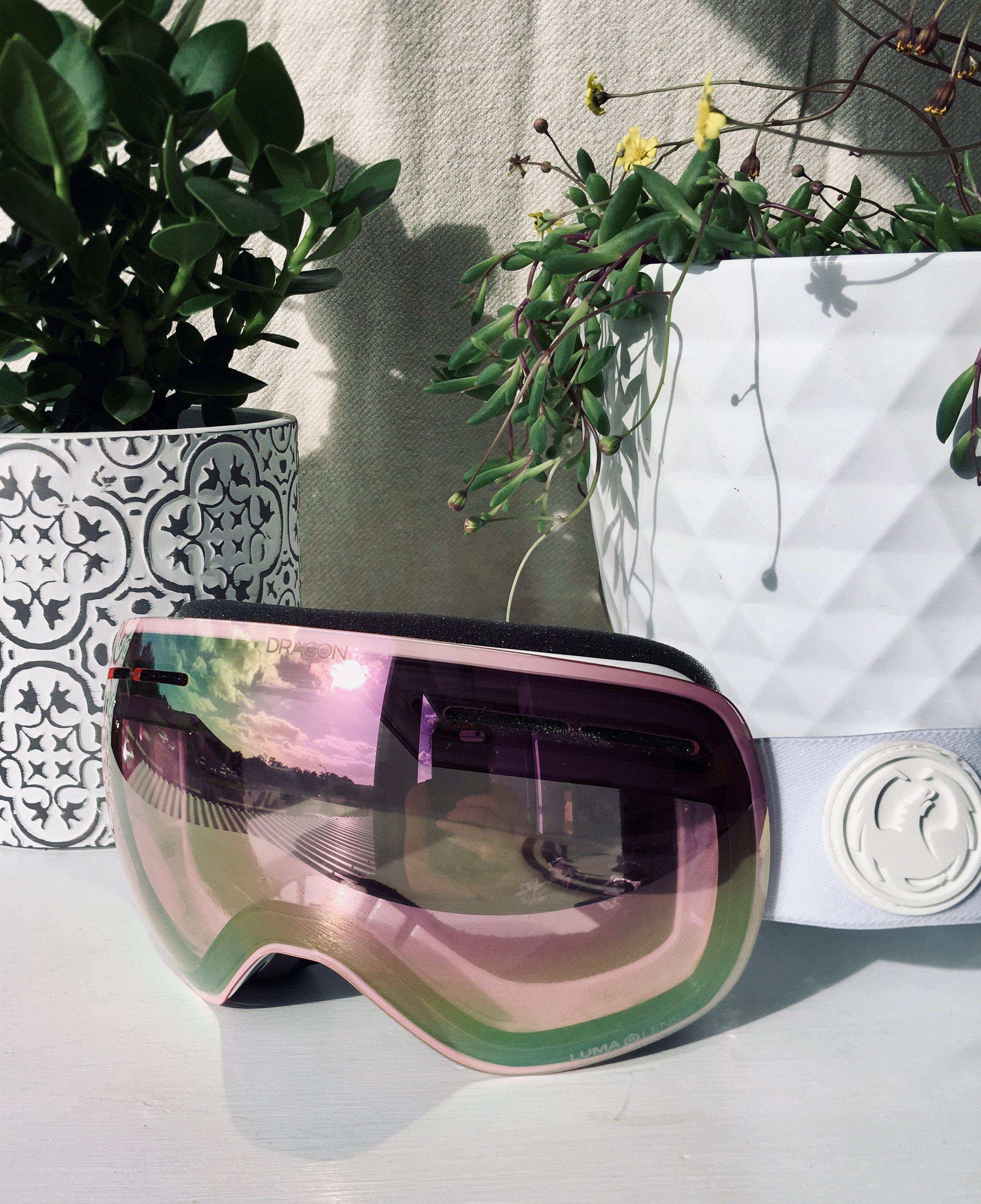 Dragon X1S Whiteout / Ll Pink Ion + Ll Dark Smoke-UV400 non-polarised-886895306041-286037018195-Dragon Snow-Sunnieside