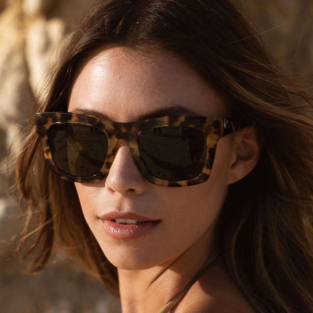 Electric Crasher Gloss Spotted Tort/Grey Polarised-polarised-884932368984-EE14061342-Electric-Sunnieside
