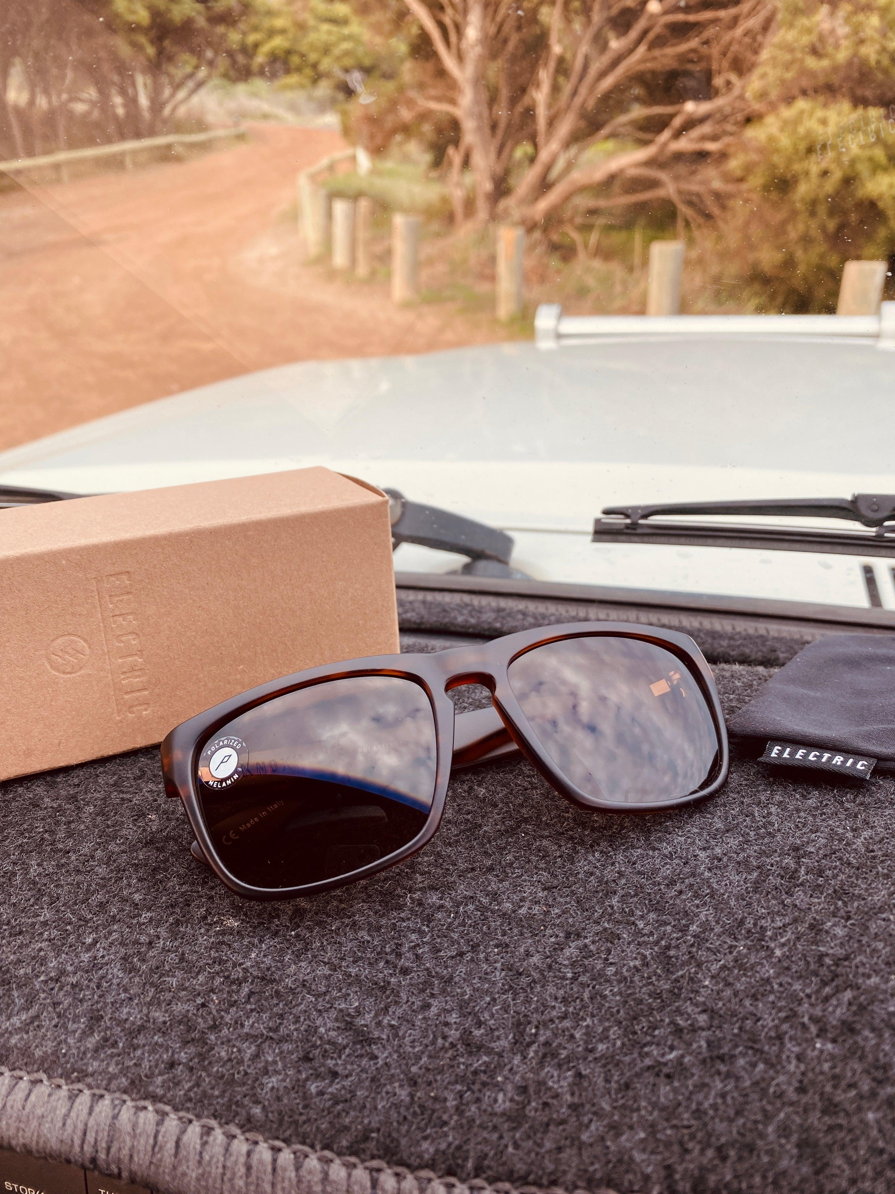Electric Knoxville Matte Tort/Ohm Bronze Polarised-polarised-884932302629-EE09013943-Electric-Sunnieside