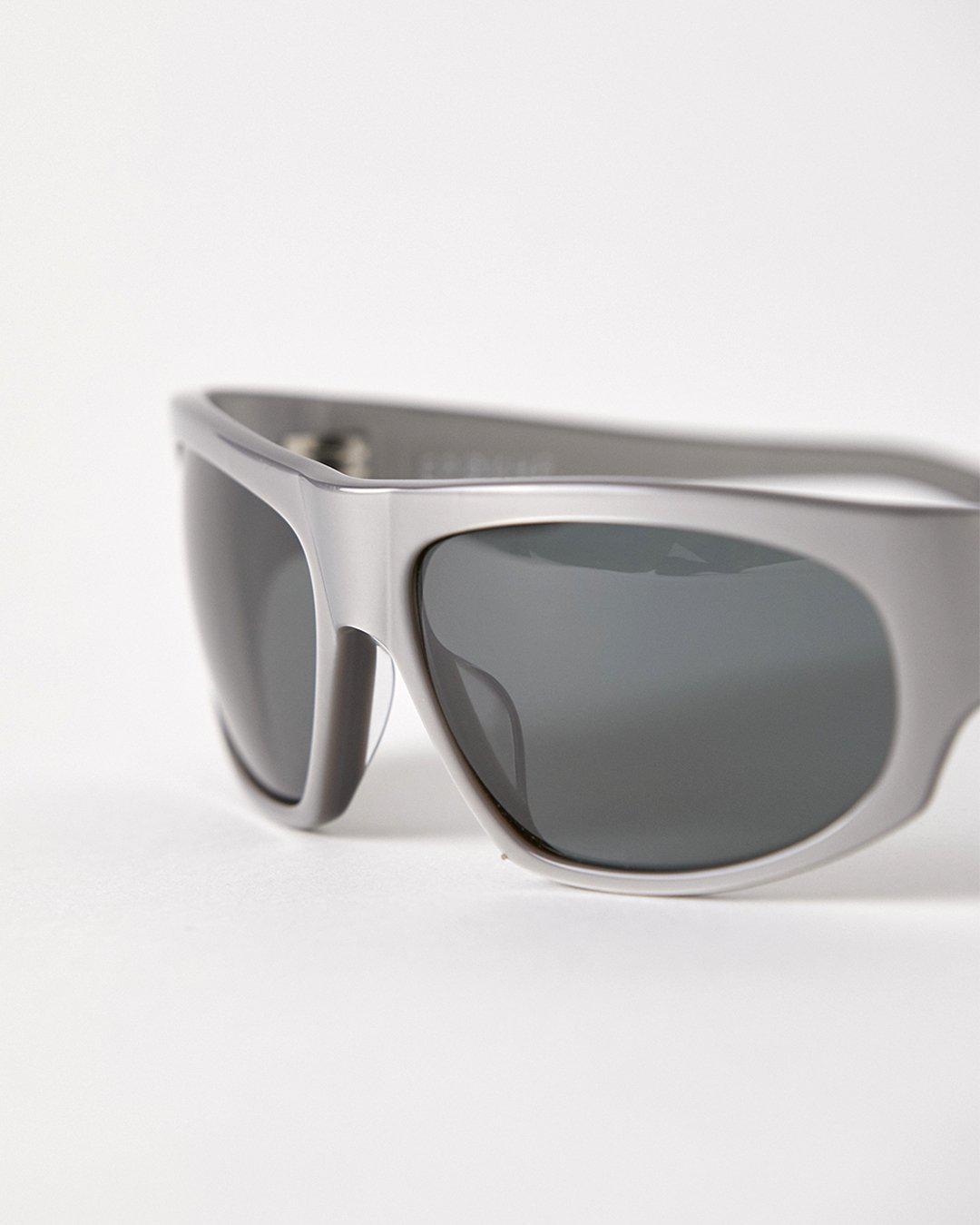 Epokhe Lavaz Silver Polished/Black Polarised-polarised-0926-SLVPOBLKP-Epokhe-Sunnieside