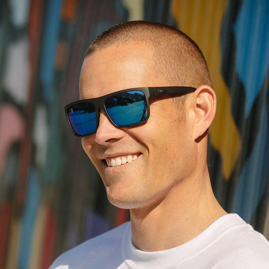 Otis After Dark Matte Black/Mirror Blue Polarised-polarised-9339740042553-15-1904P_X-OTIS-Sunnieside