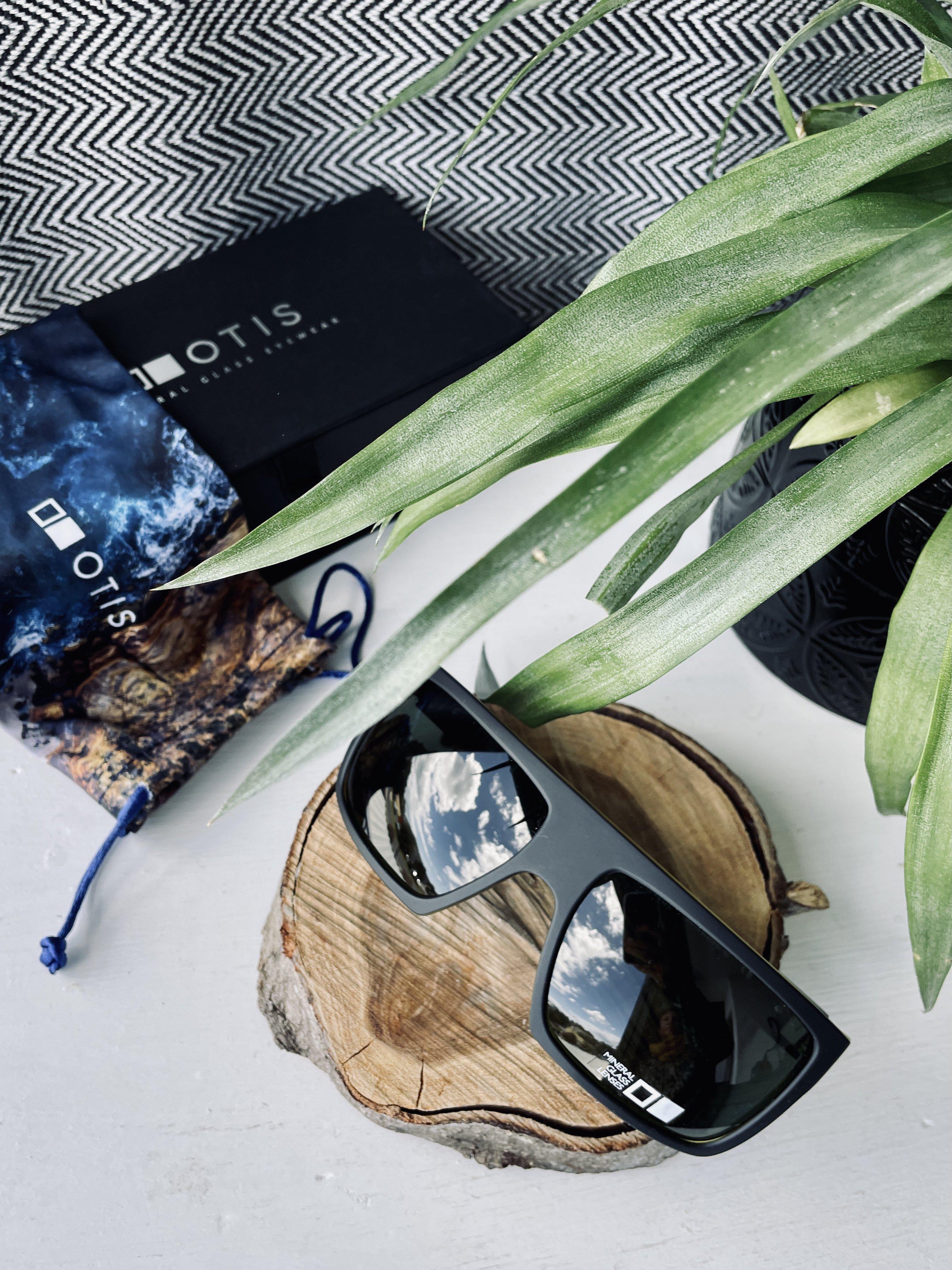 Otis Capitol Matte Black Olive/Grey-UV400 non-polarised-9339740018503-87-1501-Otis Eyewear-Sunnieside