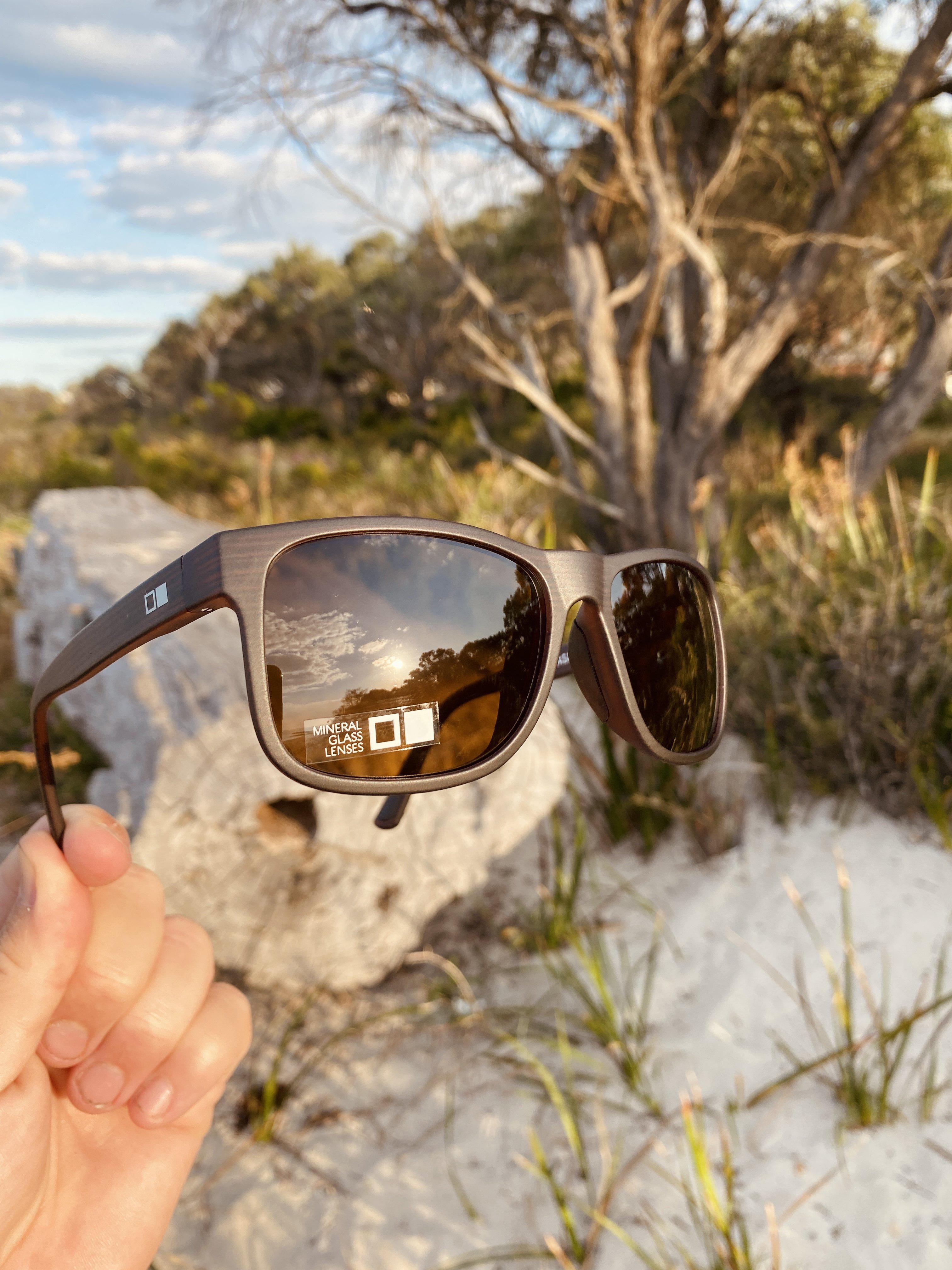 Otis Casa Bay Woodland Matte/Brown-UV400 non-polarised-30-1806-OTIS-Sunnieside