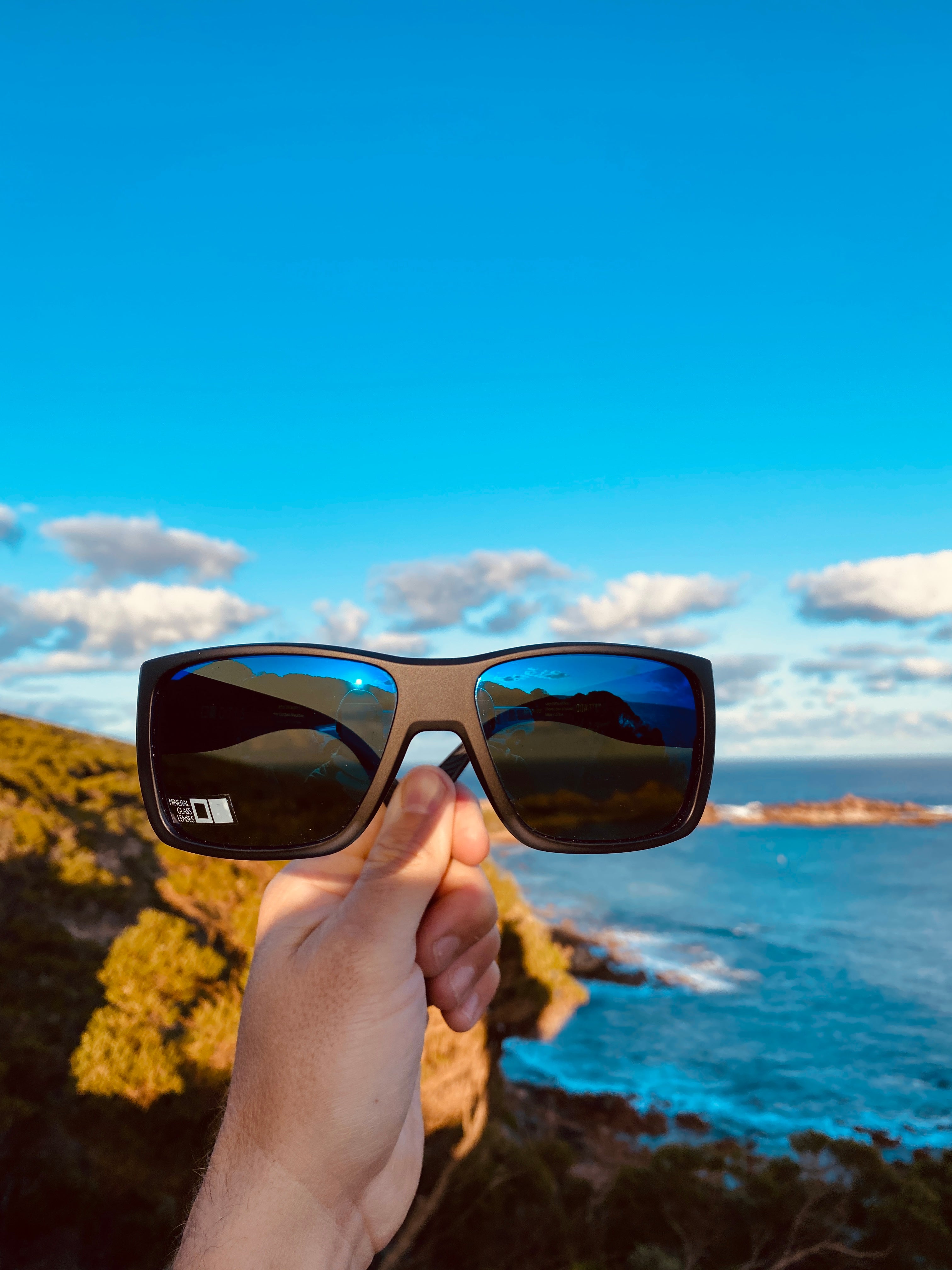 Otis Coastin Matte Dark Smoke Mirror Blue-UV400 non-polarised-9339740043390-139-2003_X-OTIS-Sunnieside