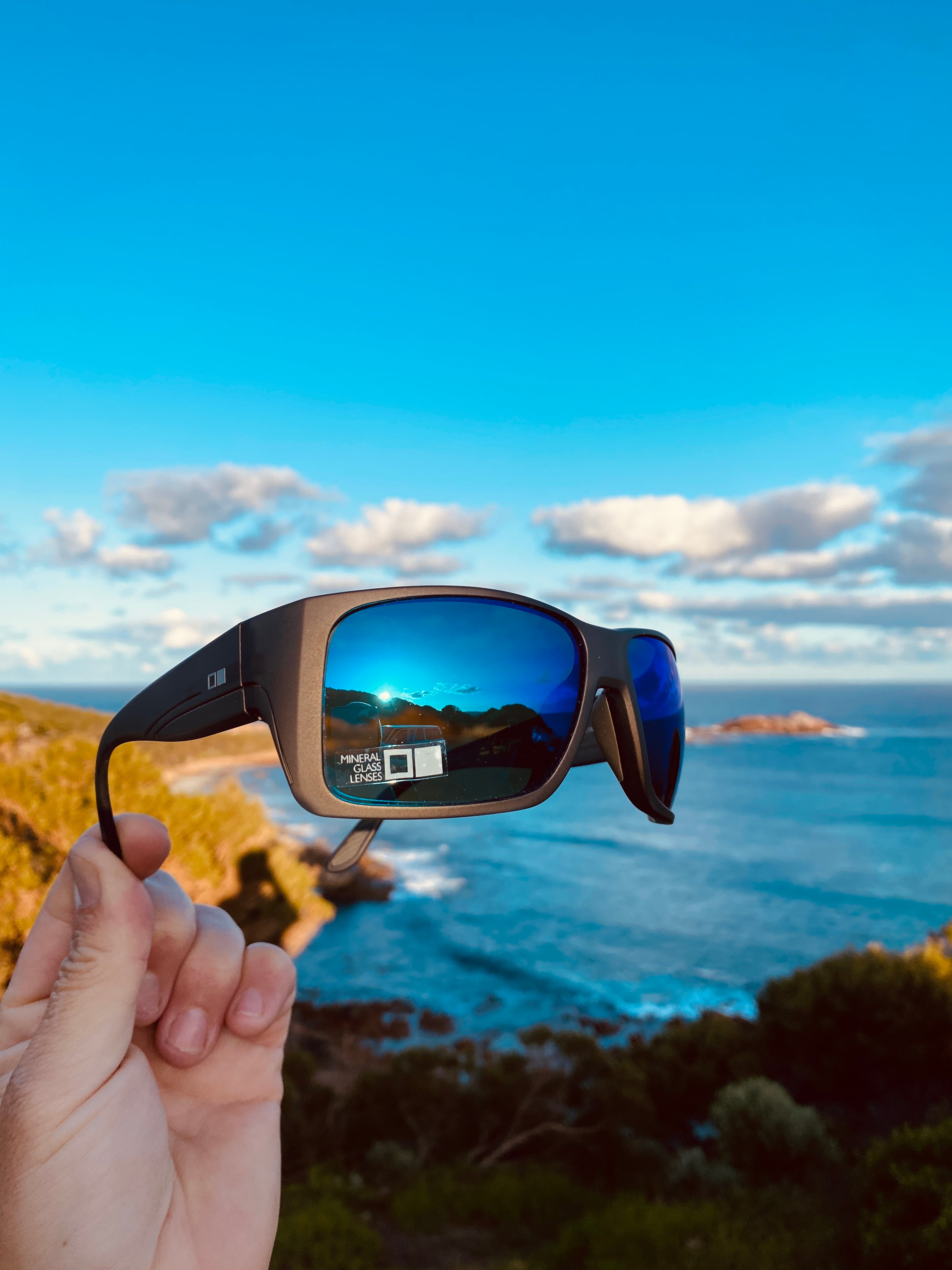 Otis Coastin Matte Dark Smoke Mirror Blue-UV400 non-polarised-9339740043390-139-2003_X-OTIS-Sunnieside