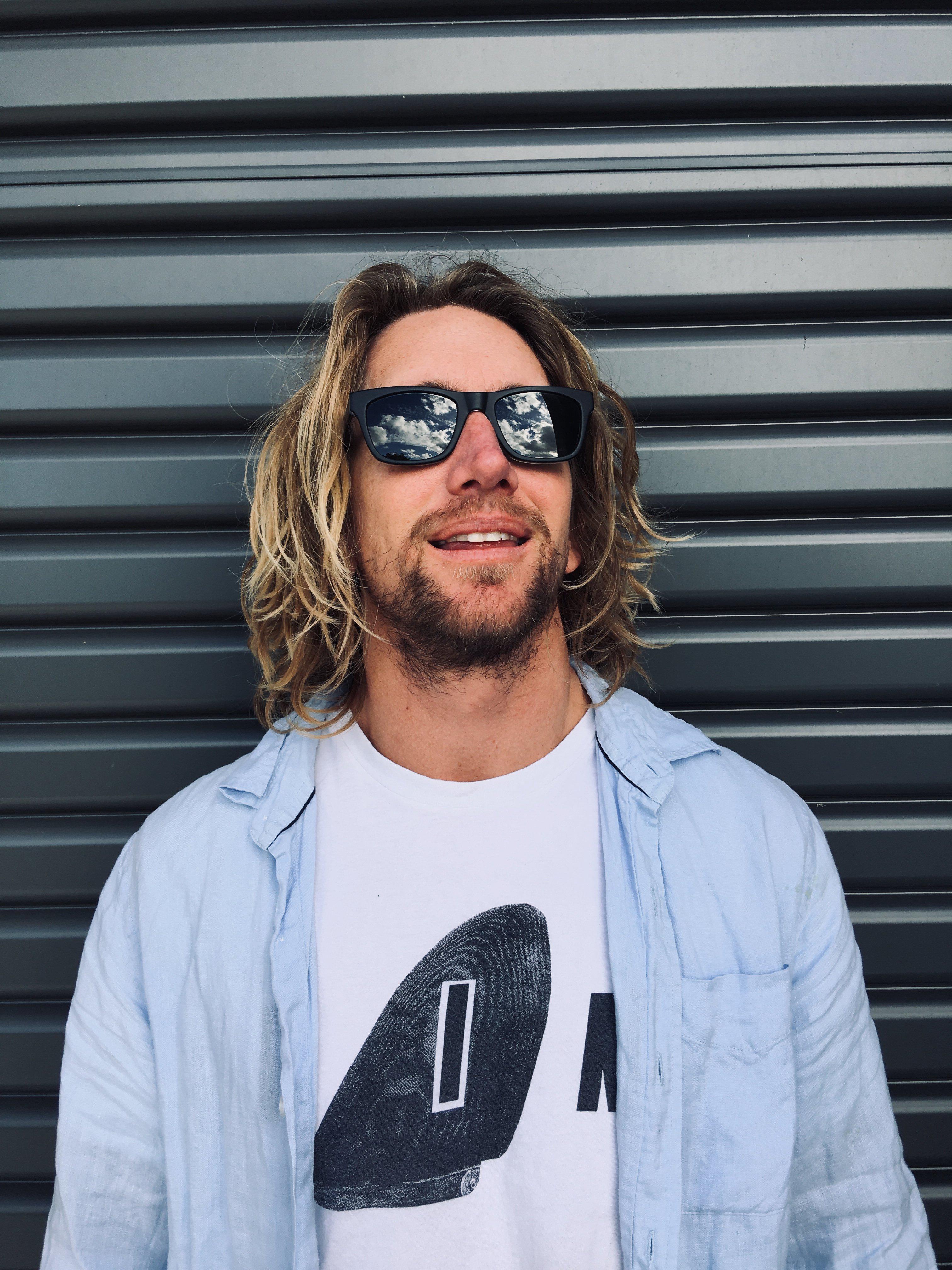 Otis Hawton Matte Black - Clear Inside Laminate-UV400 non-polarised-126-1903-OTIS-Sunnieside