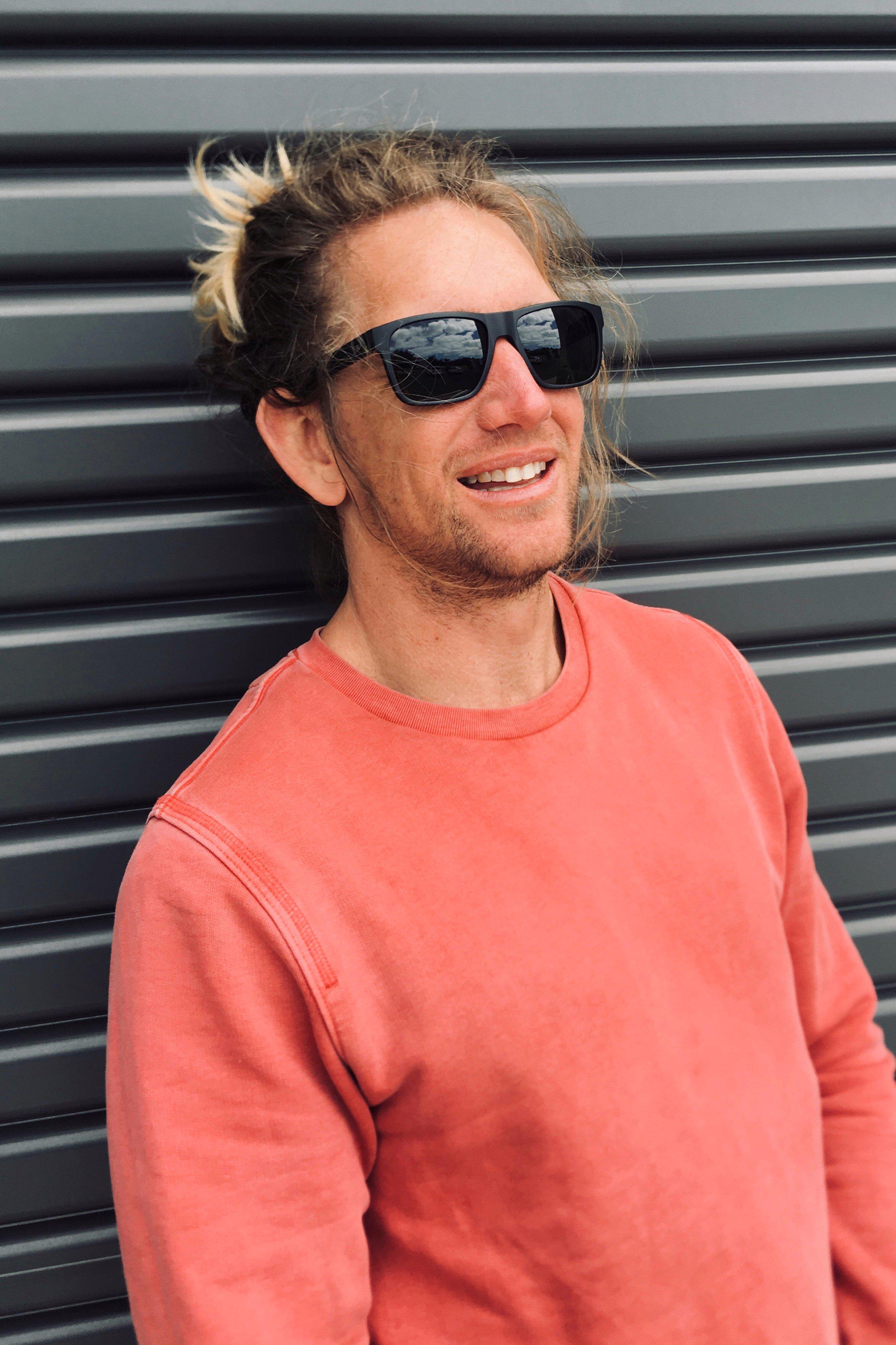 Otis Life On Mars Matte Black Tort/Grey-UV400 non-polarised-21-1810-OTIS-Sunnieside