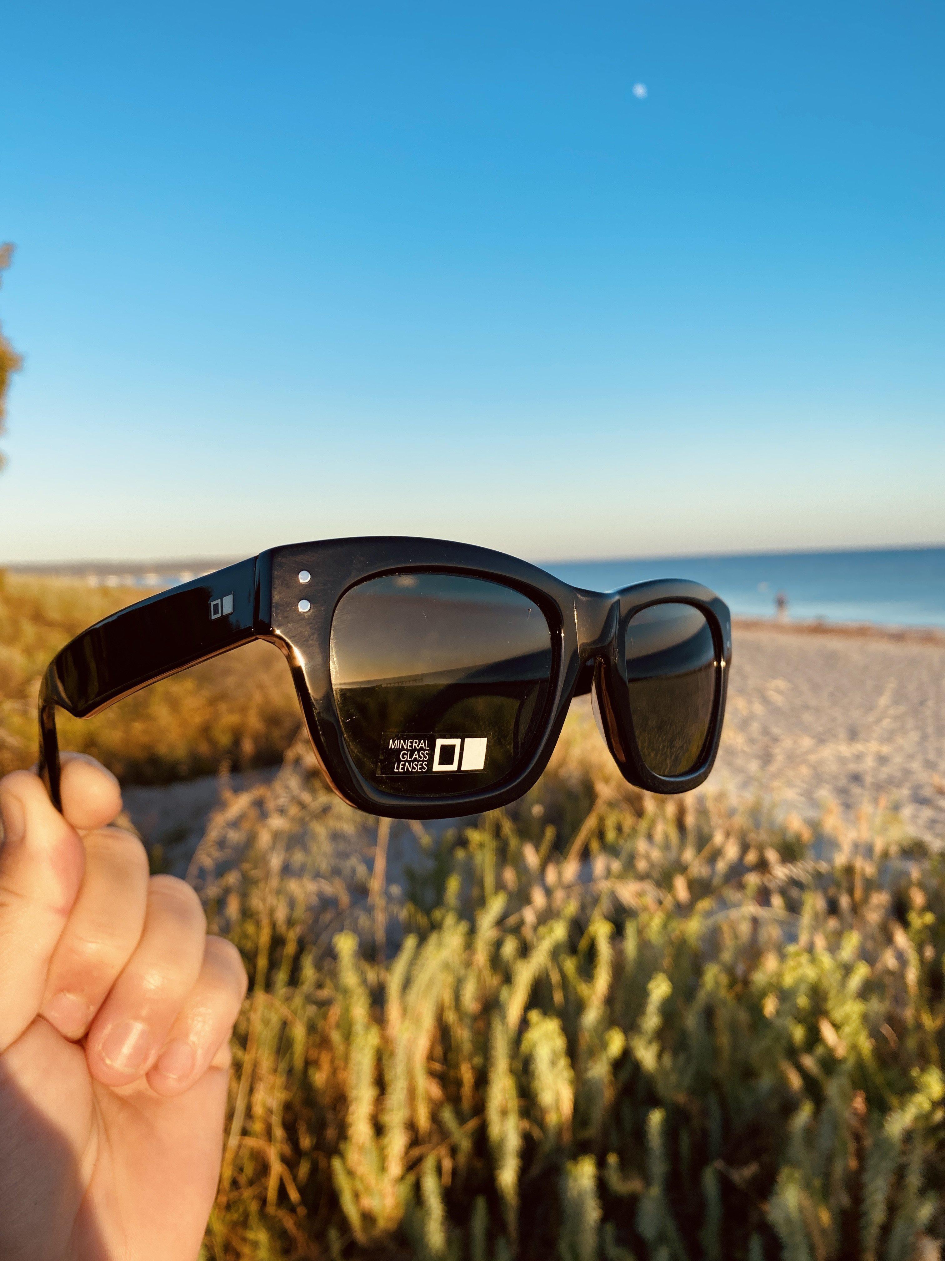 Otis Missing Pieces Black/Grey-UV400 non-polarised-9339740018909-93-1604-OTIS-Sunnieside