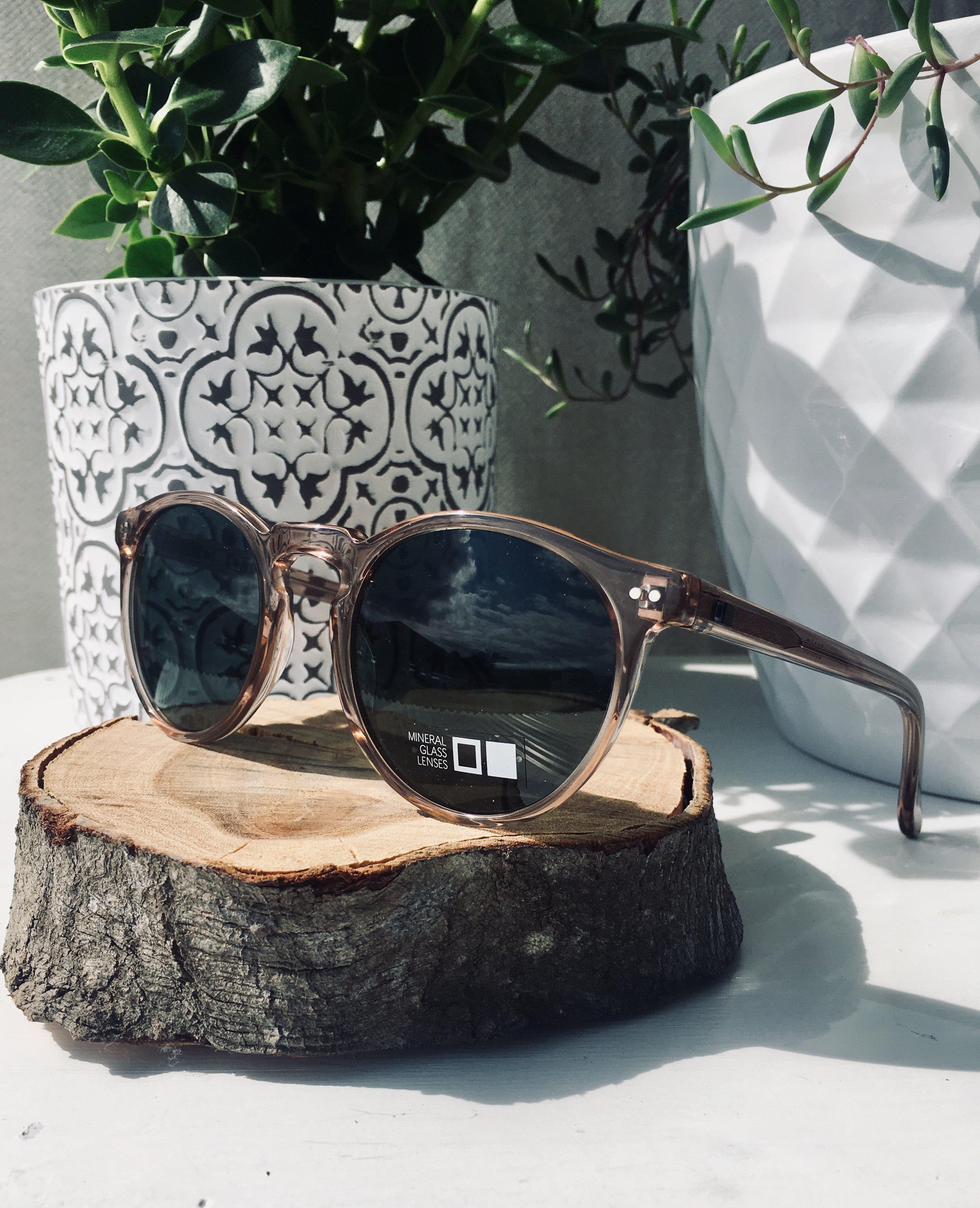 Otis Omar Crystal Blush/Smokey Blue-UV400 non-polarised-9339740043482-26-2002-Otis Eyewear-Sunnieside