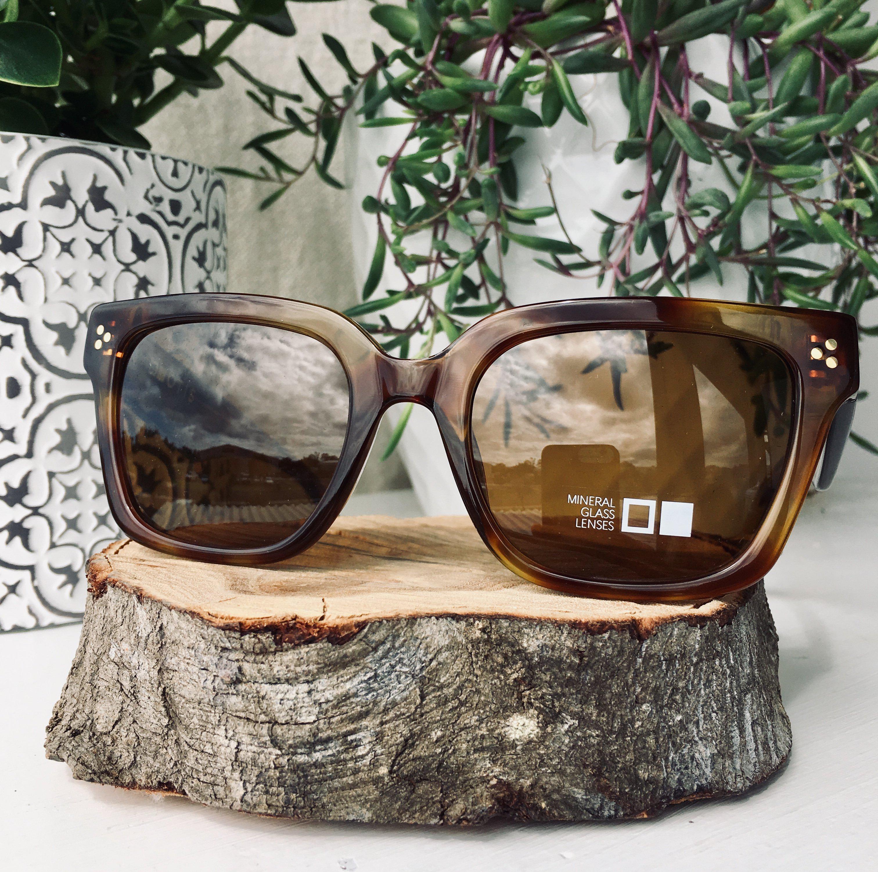 Otis Oska Trans Tortoise Haze/Brown-UV400 non-polarised-9339740043451-132-2005-Otis Eyewear-Sunnieside