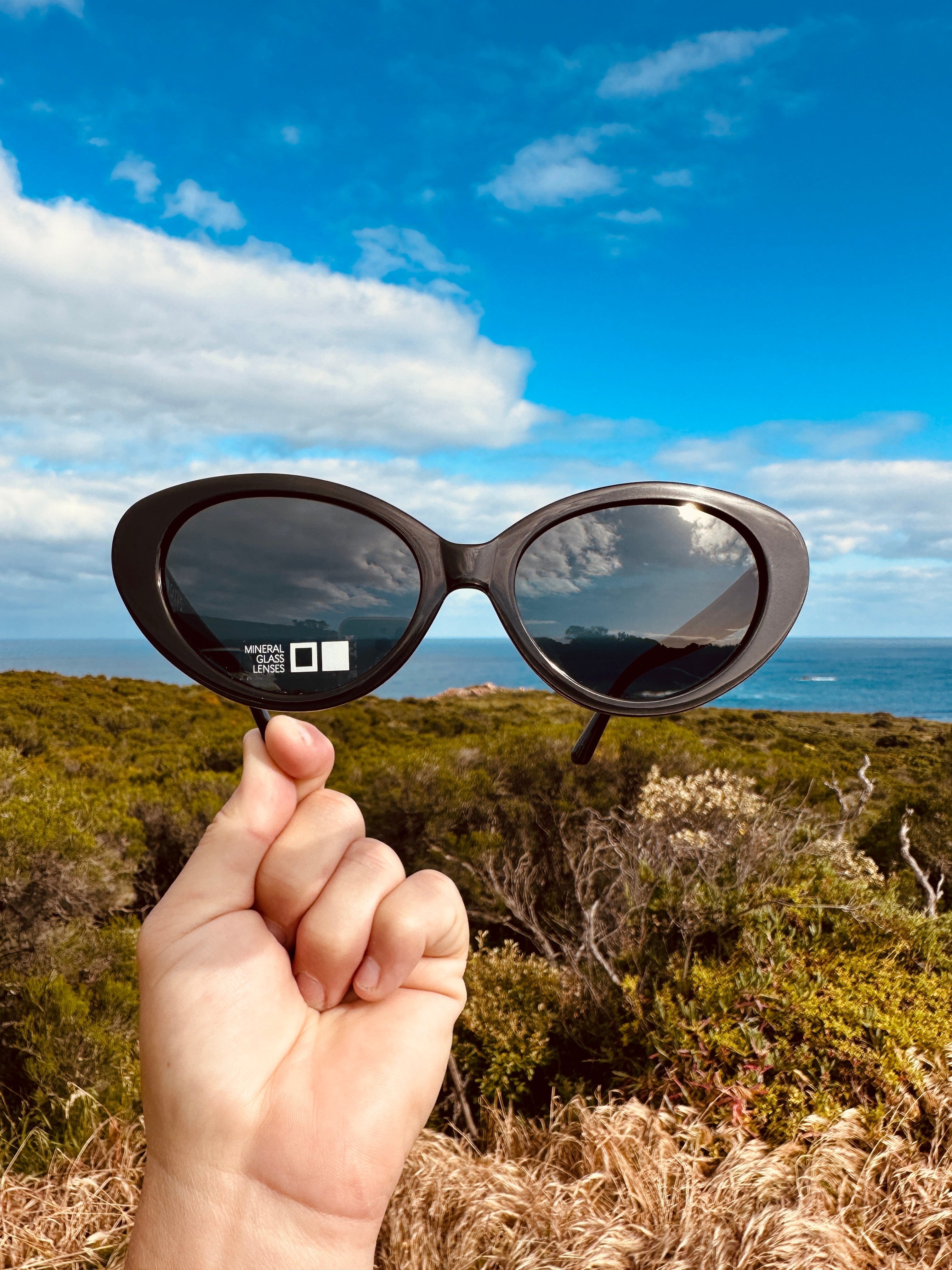 Otis Poppy Black Pearl/Smokey Blue-UV400 non-polarised-9339740048098-148-2103_X-OTIS-Sunnieside