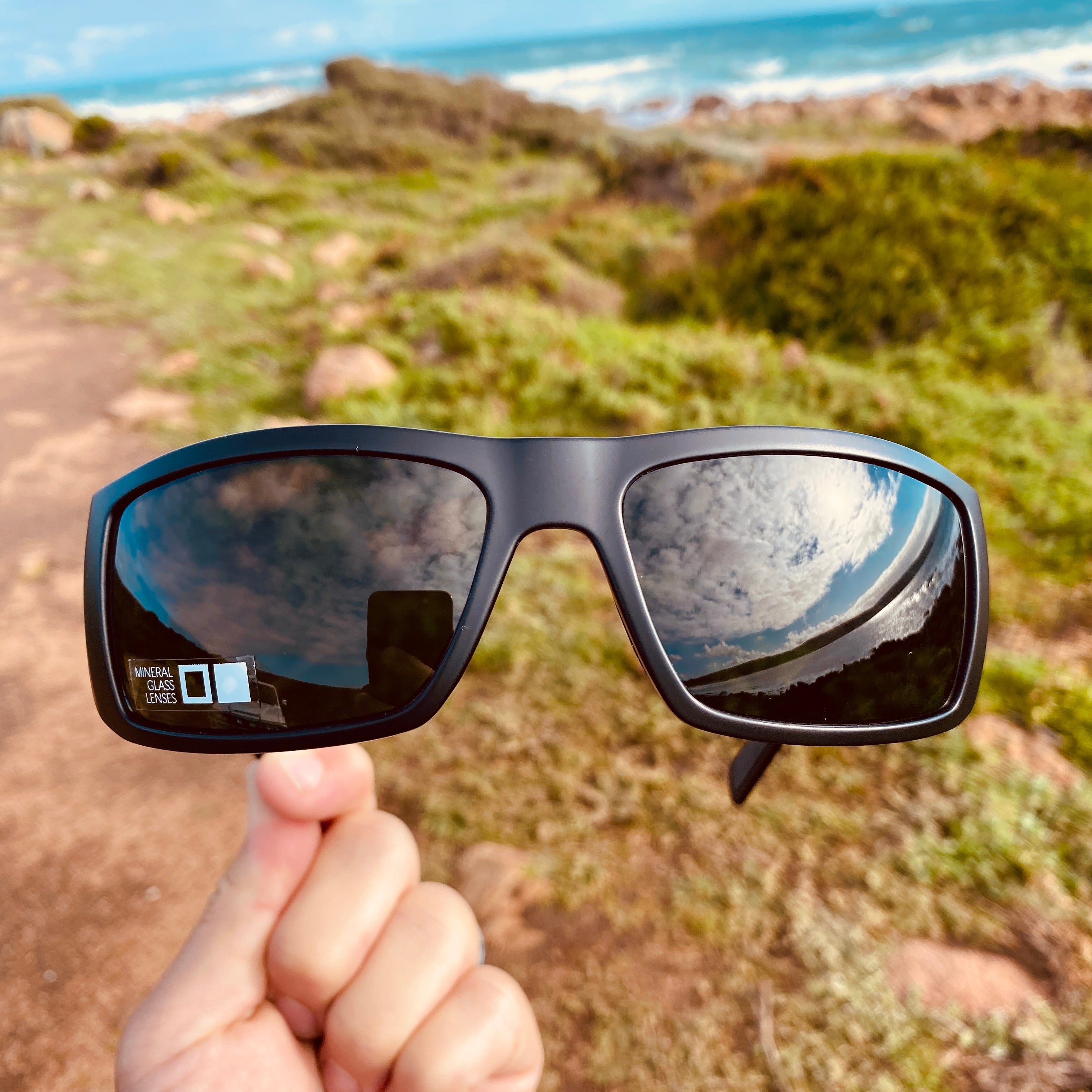 Otis Portside Matte Black/Grey-UV400 non-polarised-31-1805_X-OTIS-Sunnieside