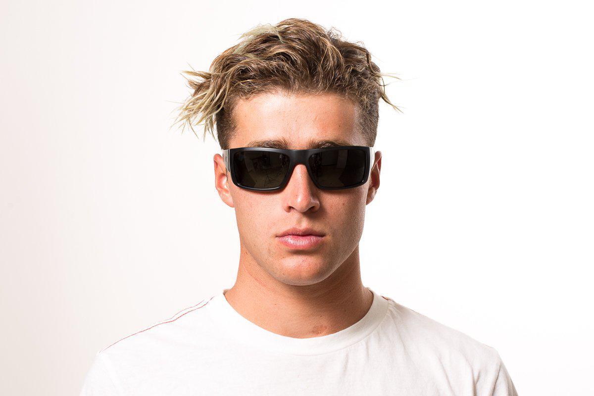 Otis Portside Matte Black/Grey-UV400 non-polarised-31-1805_X-OTIS-Sunnieside