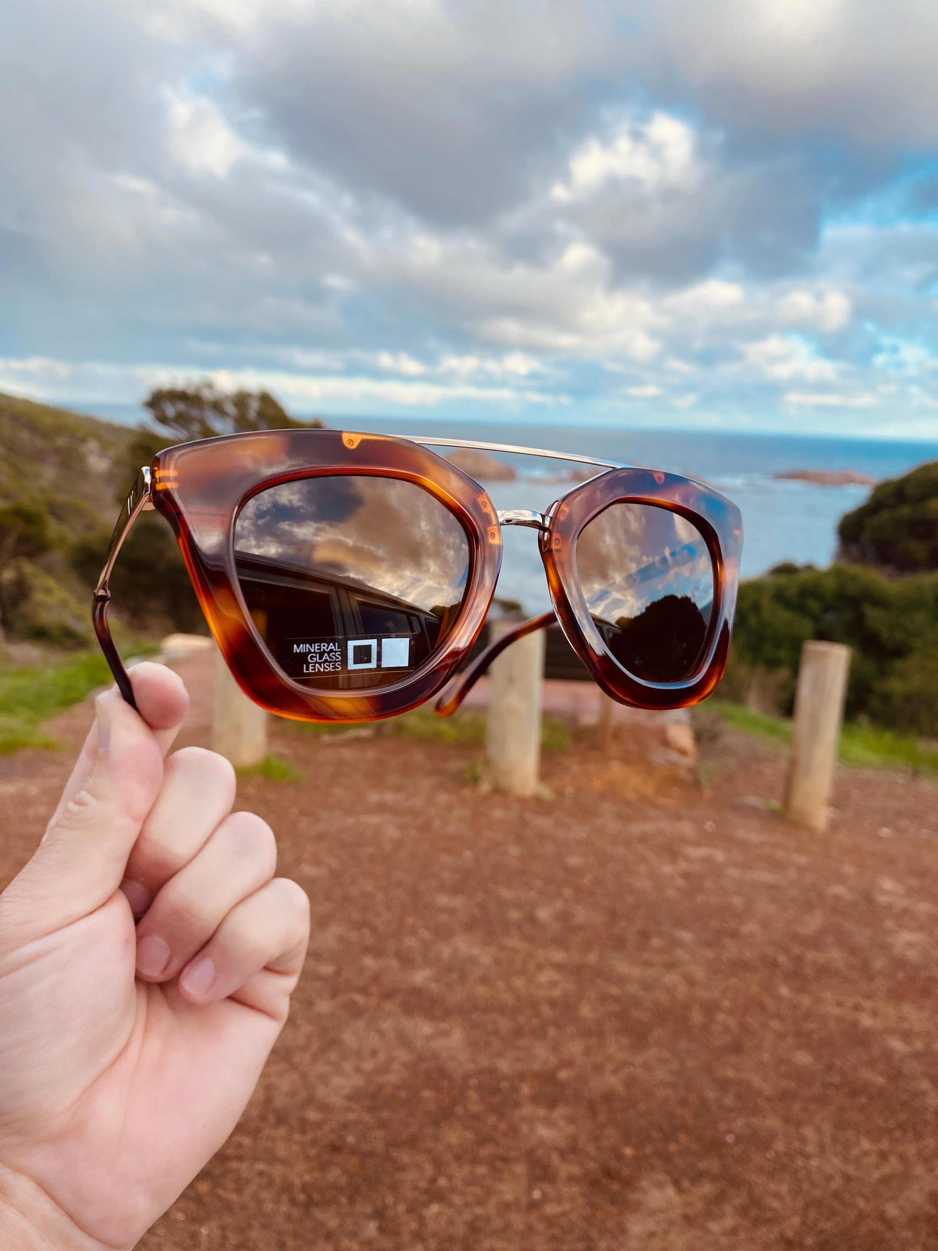 Otis Saint Lo Havana Smoke/Brown-UV400 non-polarised-9339740036620-28-1804-OTIS-Sunnieside