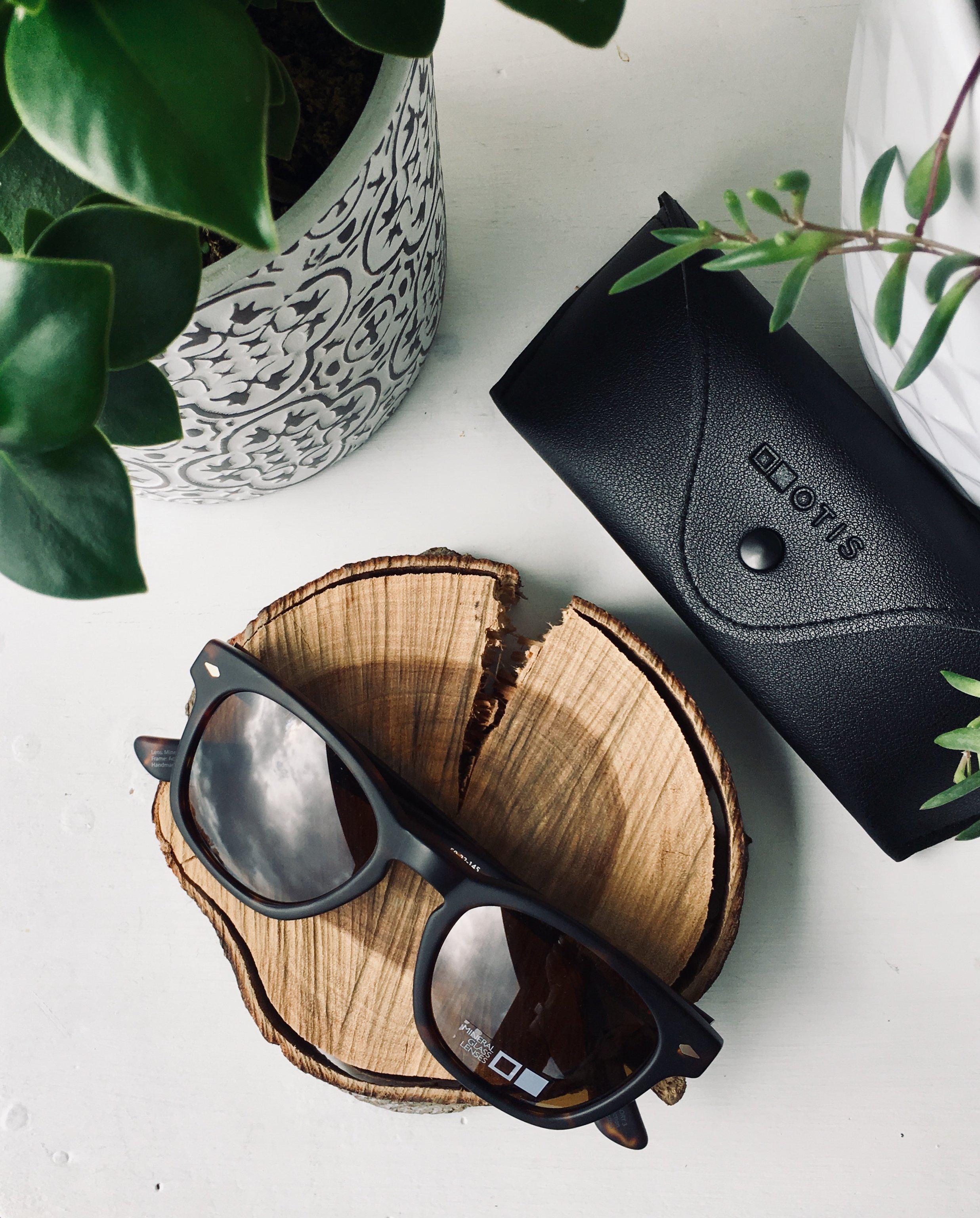 Otis Summer Of 67 Matte Dark Tort/Brown-UV400 non-polarised-9339740043536-142-2003-Otis Eyewear-Sunnieside
