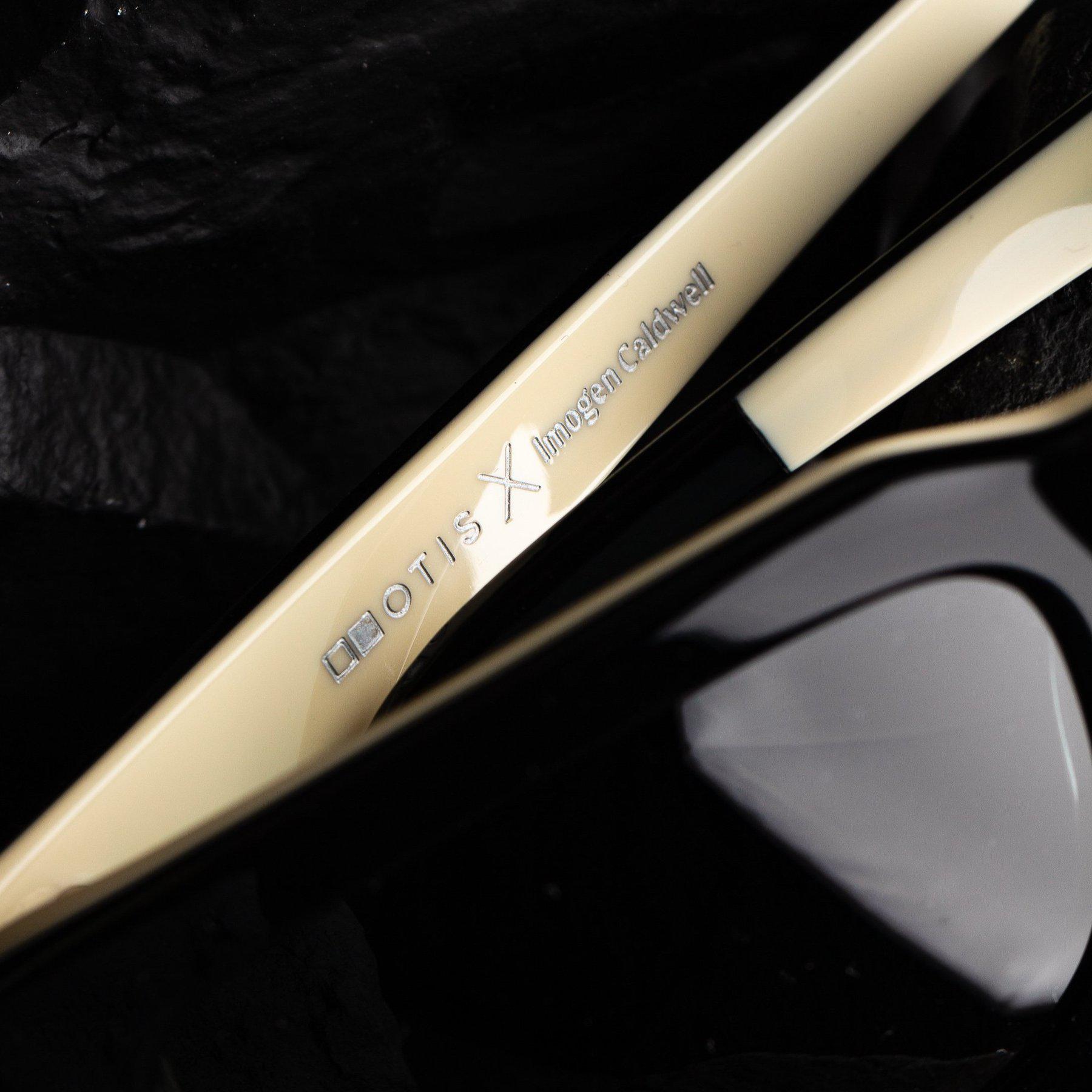 Otis Valentine Black Ivory/Smokey Blue-UV400 non-polarised-9339740048159-159-2101-IC-Otis Eyewear-Sunnieside