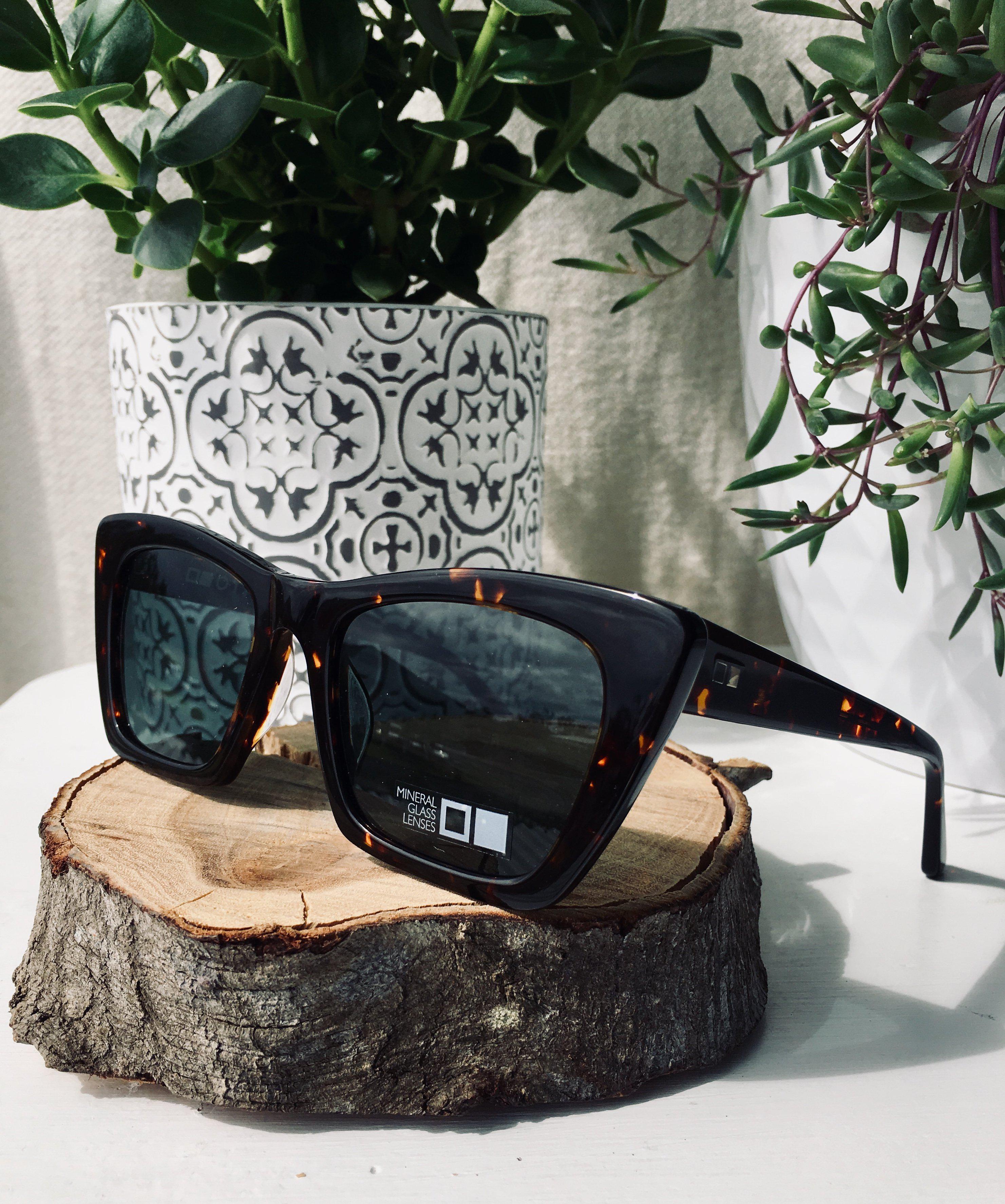 Otis Vixen Fire Tort/Smokey Blue-UV400 non-polarised-9339740043550-131-2003-Otis Eyewear-Sunnieside