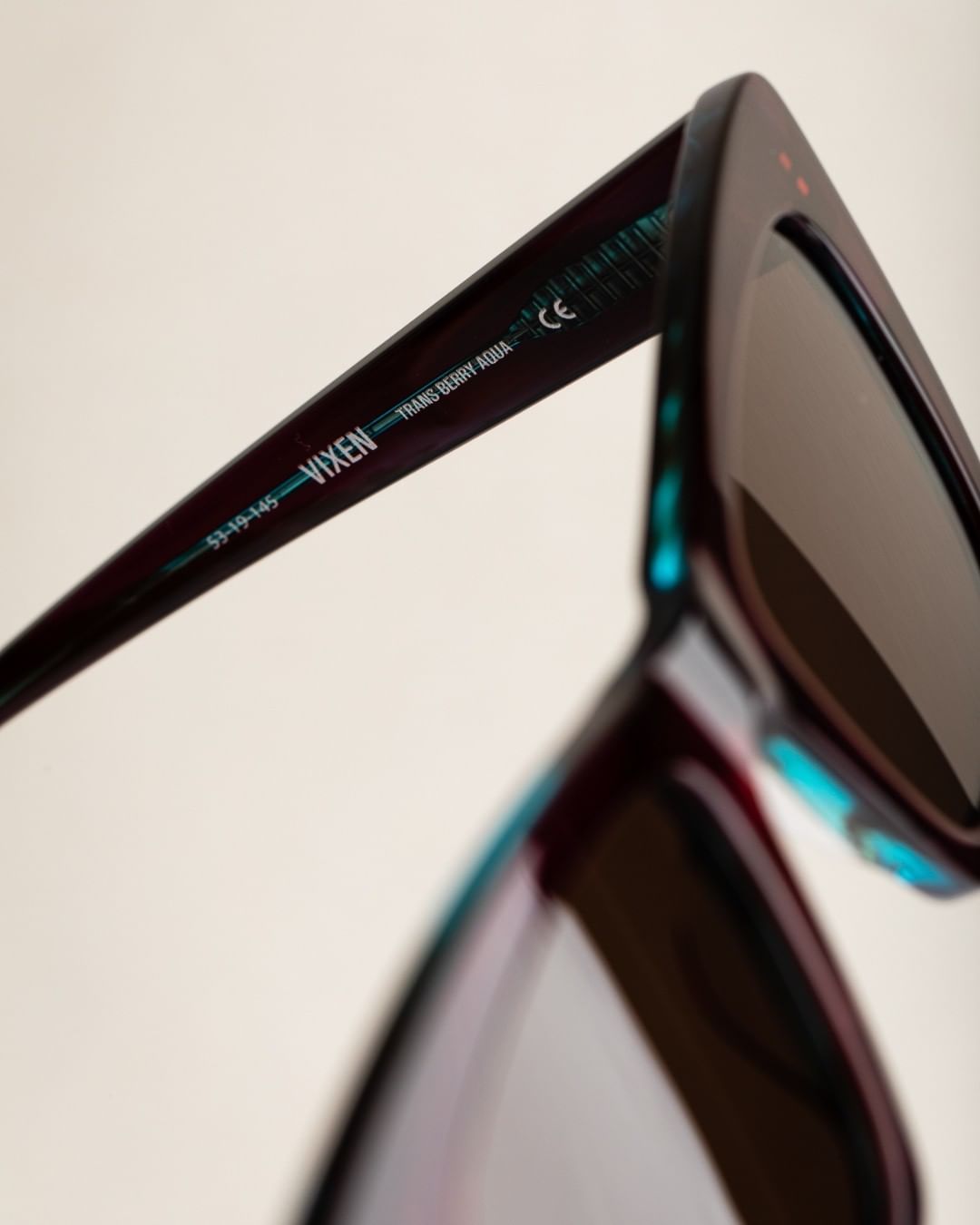 Otis Vixen Trans Berry Aqua/Smokey Blue-UV400 non-polarised-9339740042645-131-2001_X-OTIS-Sunnieside