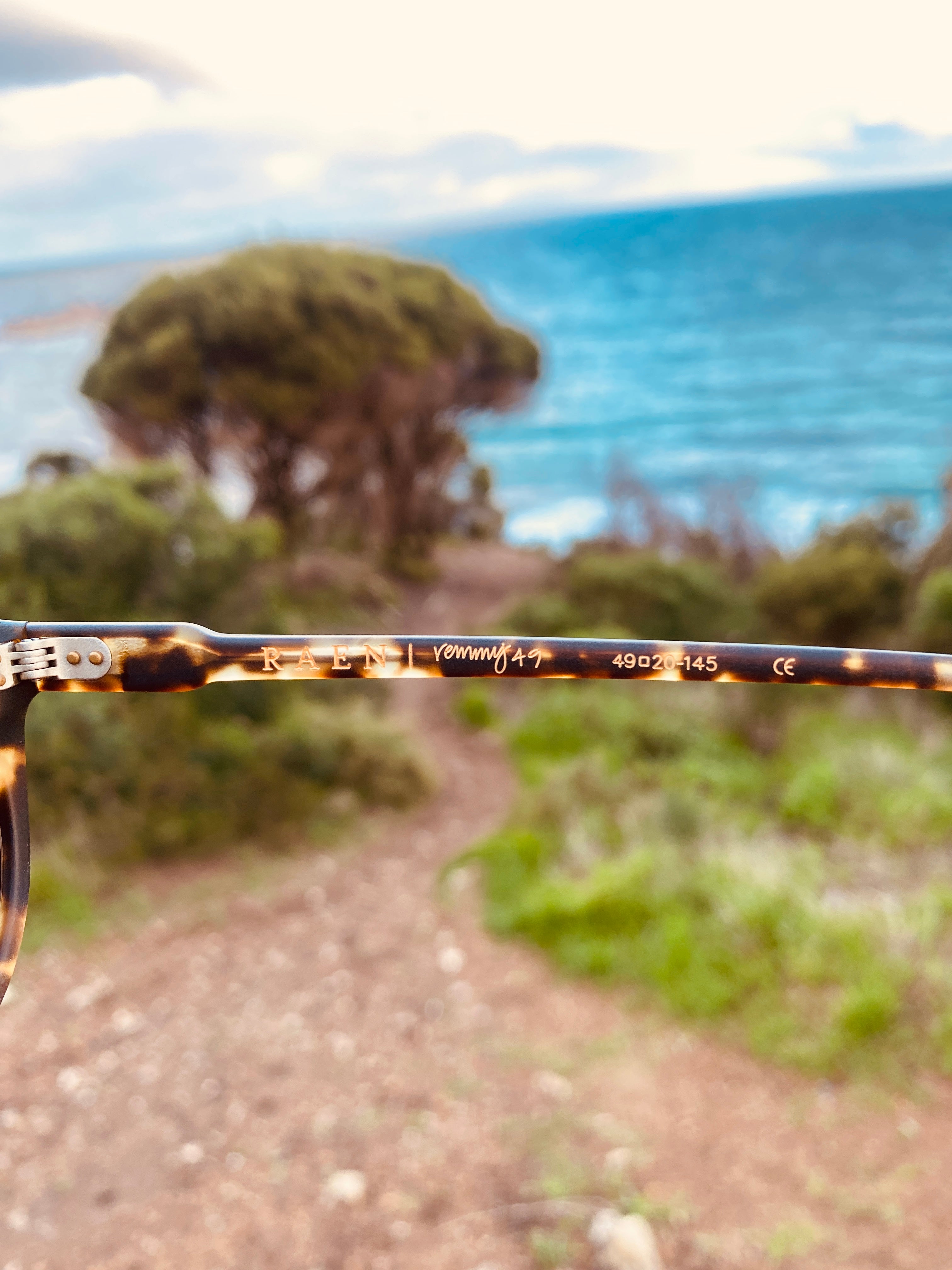Raen Remmy 49 Matte Brindle Tortoise/Smoke Polarised-polarised-810225030030-100U161REM S317-Raen Optics-Sunnieside