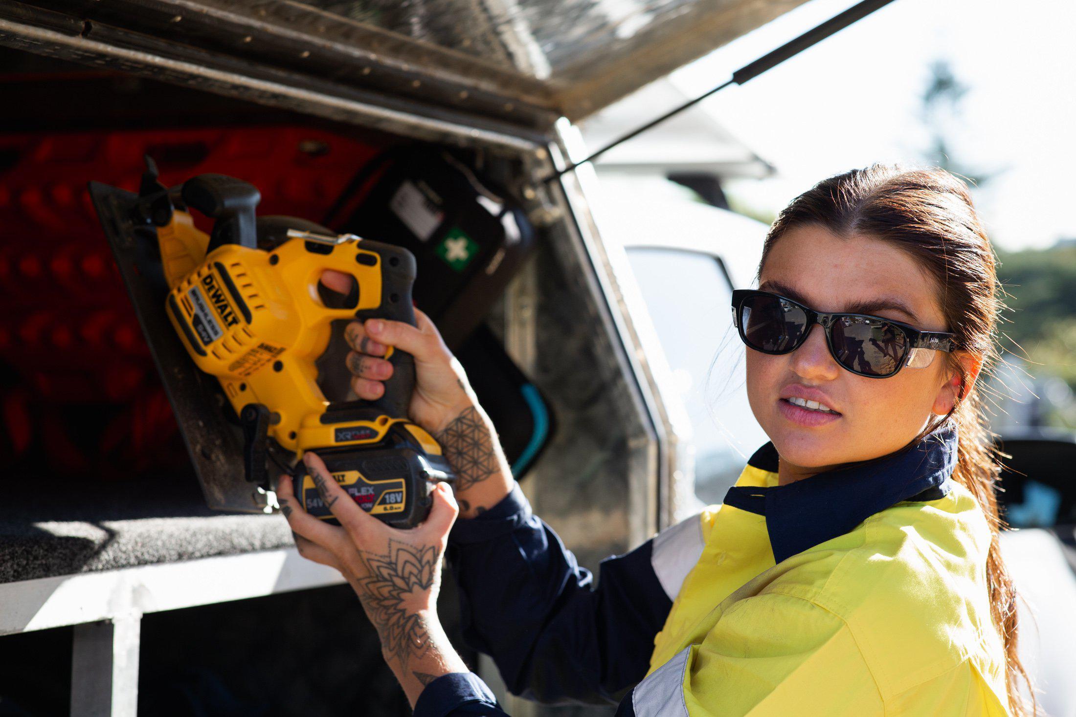 Safestyle 'Classics' Black Frame / Tinted Uv400 Lens-UV400 non-polarised-735850824550-CBT100-Safestyle-Sunnieside